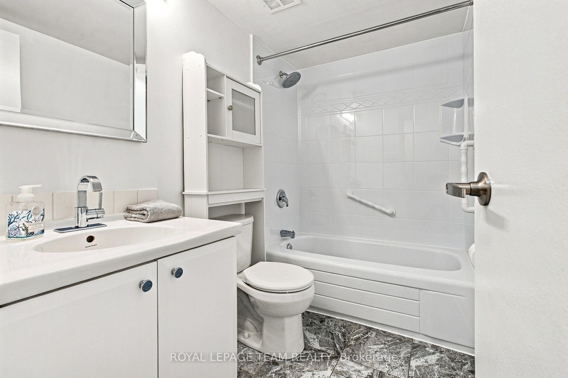 Photo 31 of Unit 103, 60 McLeod Street, Ottawa, Ottawa Centre/Golden Triangle — HOMEH