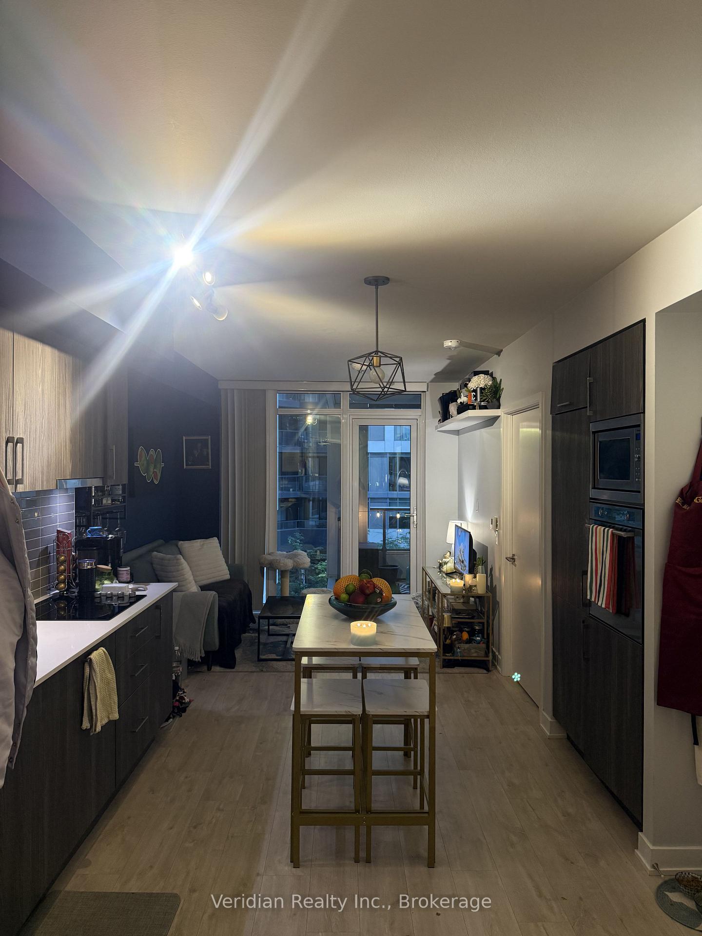 Photo 5 of Unit 418, 576 Front Street W, Toronto, Waterfront Communities — HOMEH