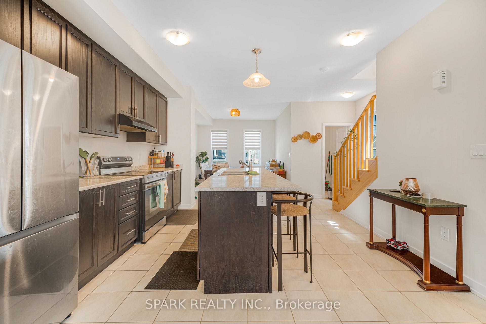 Photo 8 of 226 Melody Lane, Thorold, Hurricane/Merrittville — HOMEH