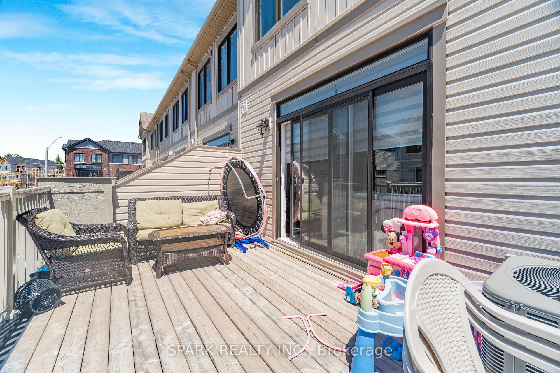 Photo 16 of 226 Melody Lane, Thorold, Hurricane/Merrittville — HOMEH