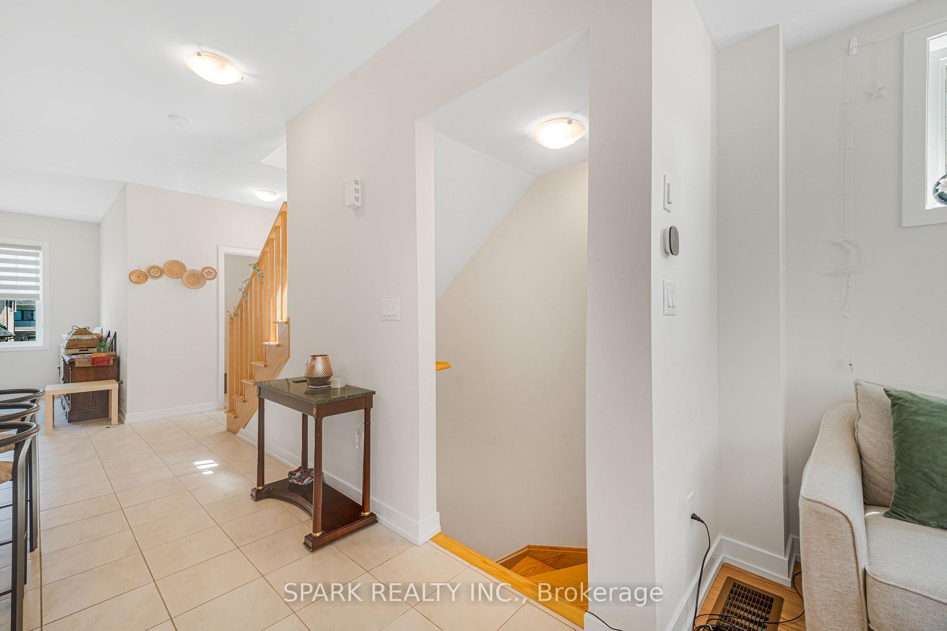 Photo 25 of 226 Melody Lane, Thorold, Hurricane/Merrittville — HOMEH