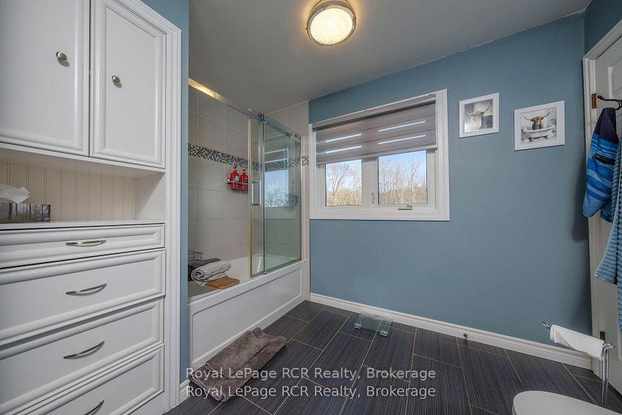 Photo 17 of 396 Murray Boulevard, Kincardine — HOMEH