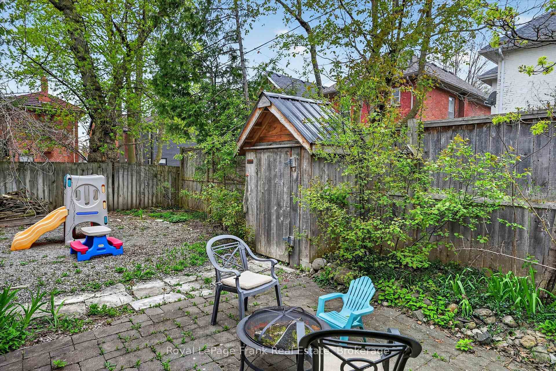 Photo 33 of 273 William Street, Peterborough, Town Ward 3 — HOMEH