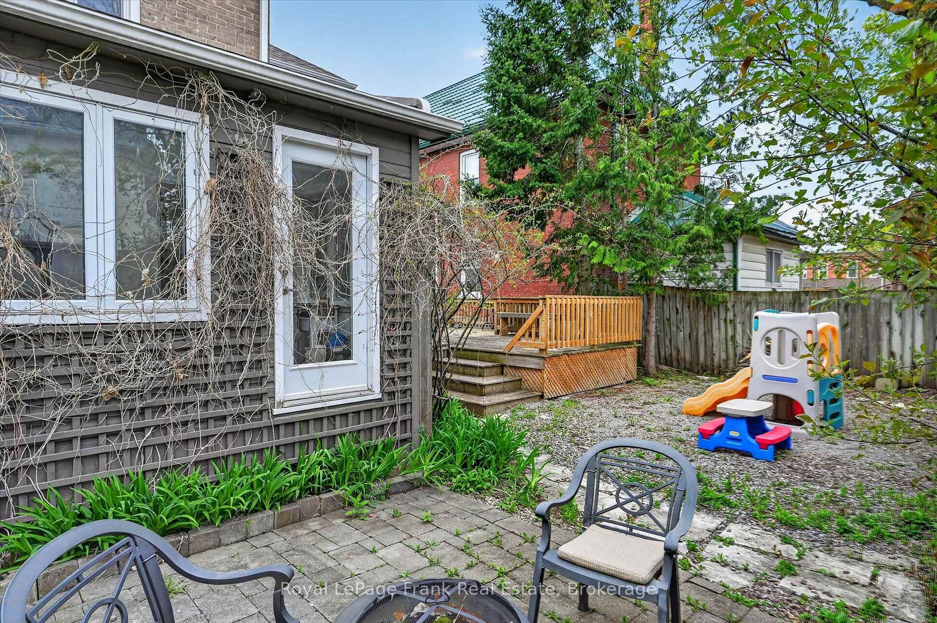 Photo 34 of 273 William Street, Peterborough, Town Ward 3 — HOMEH