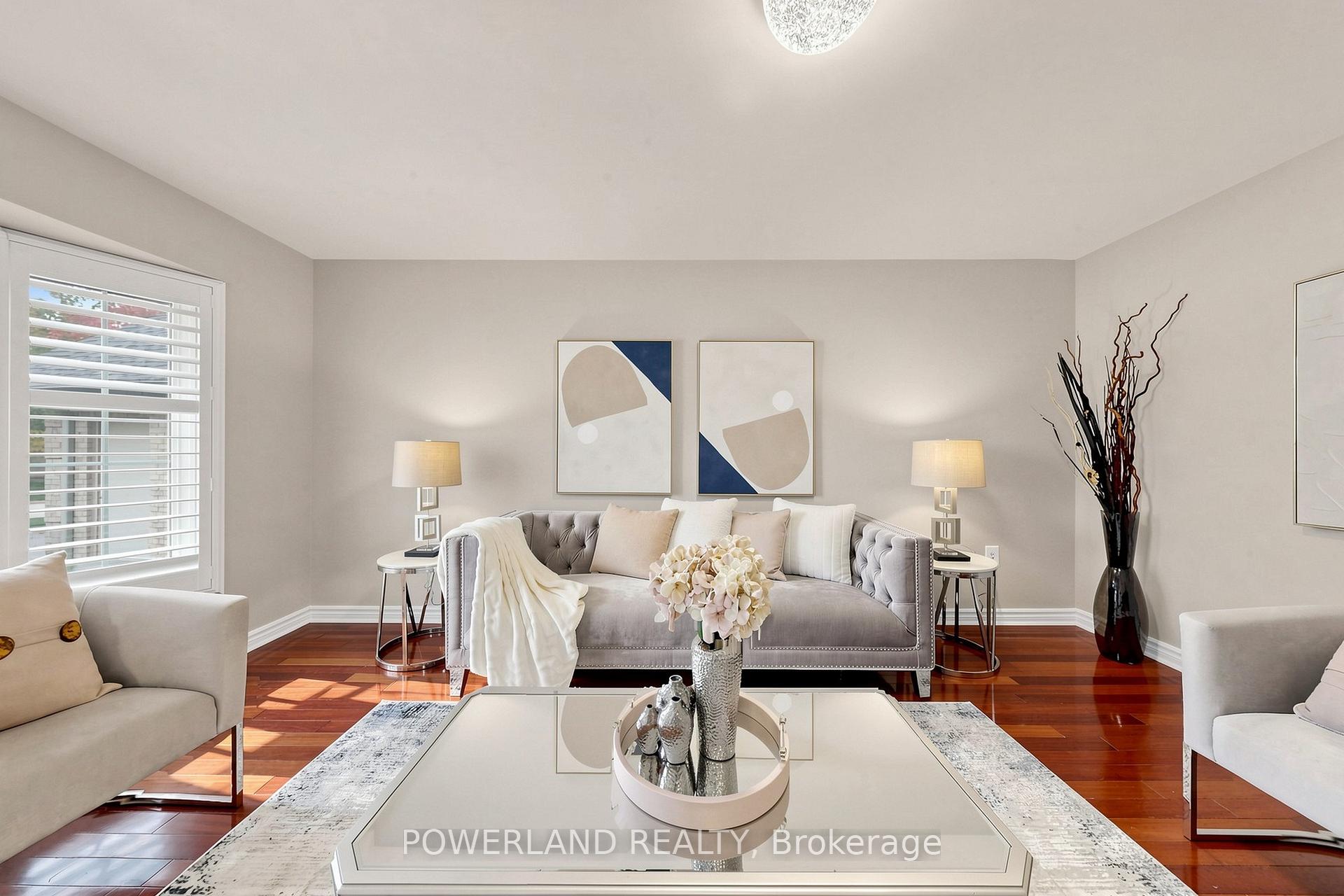 Photo 3 of 2080 Pelee Boulevard, Oakville, River Oaks — HOMEH