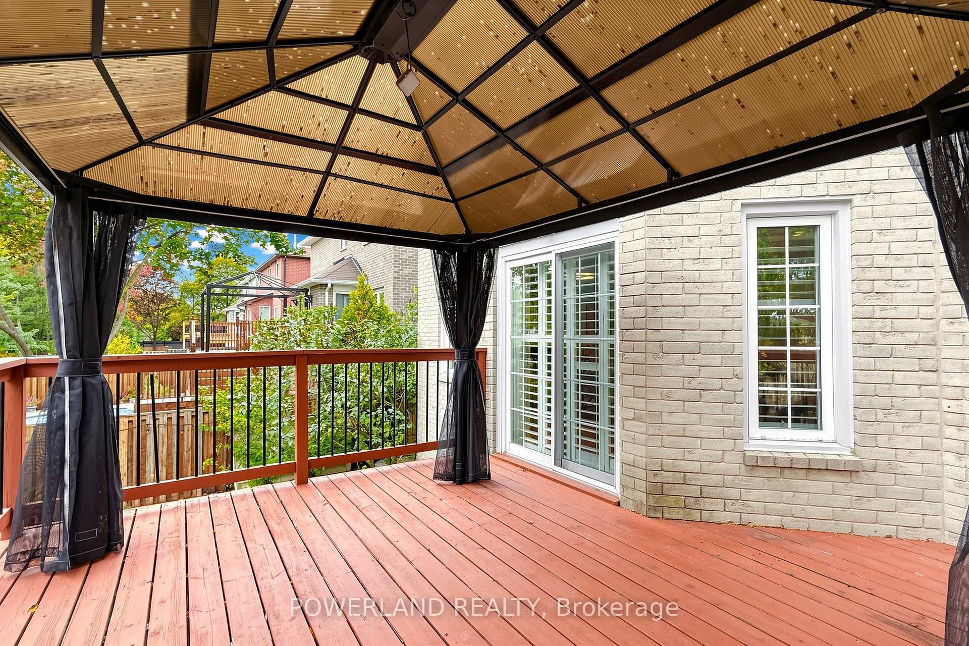 Photo 31 of 2080 Pelee Boulevard, Oakville, River Oaks — HOMEH