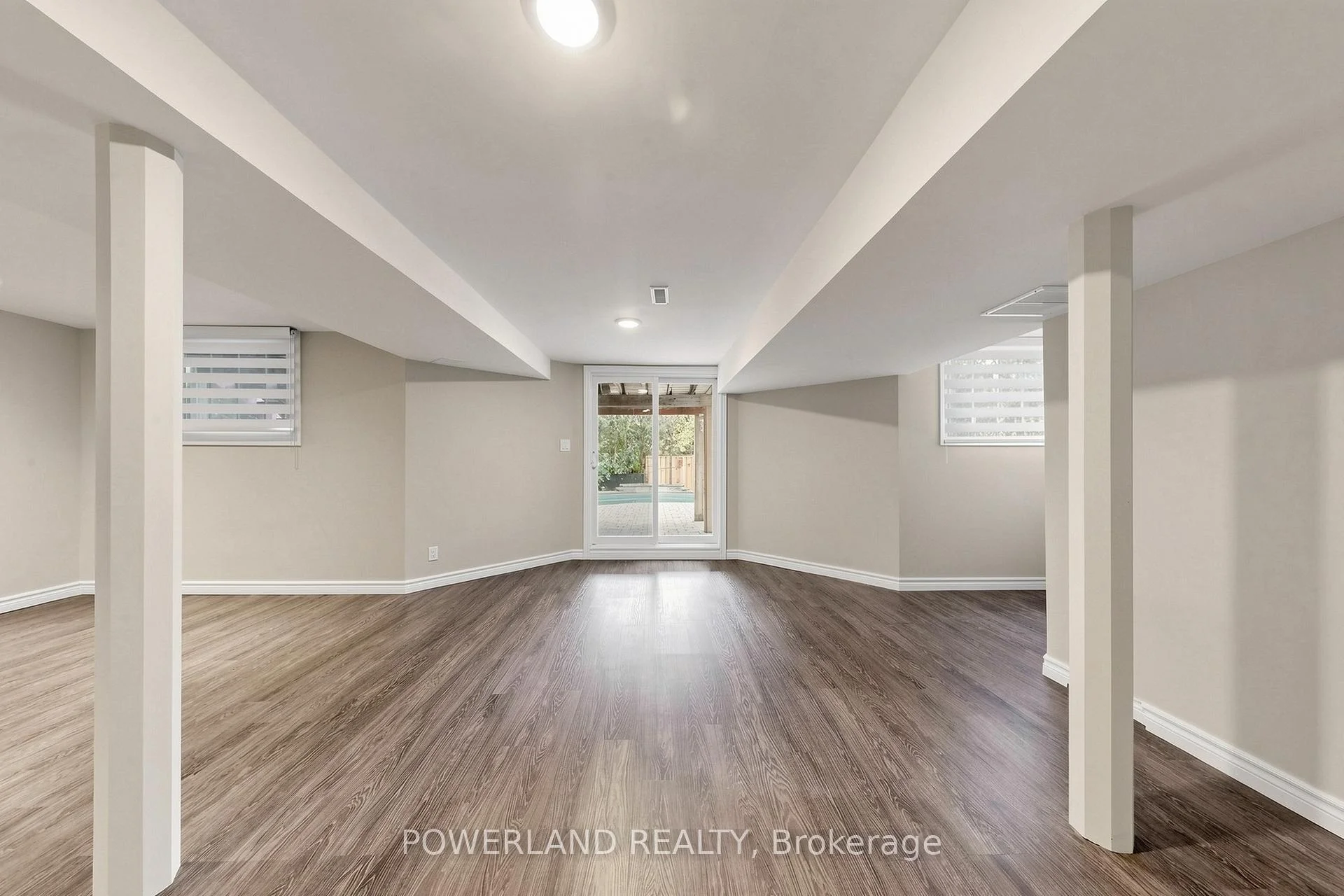 Photo 28 of 2080 Pelee Boulevard, Oakville, River Oaks — HOMEH