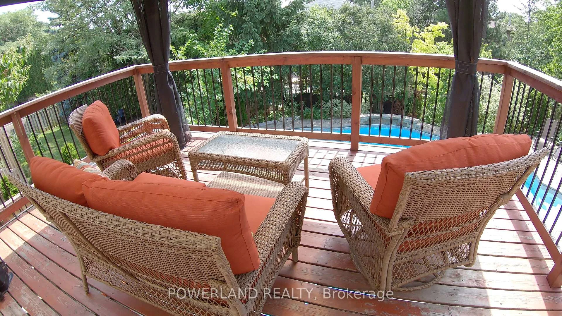 Photo 37 of 2080 Pelee Boulevard, Oakville, River Oaks — HOMEH