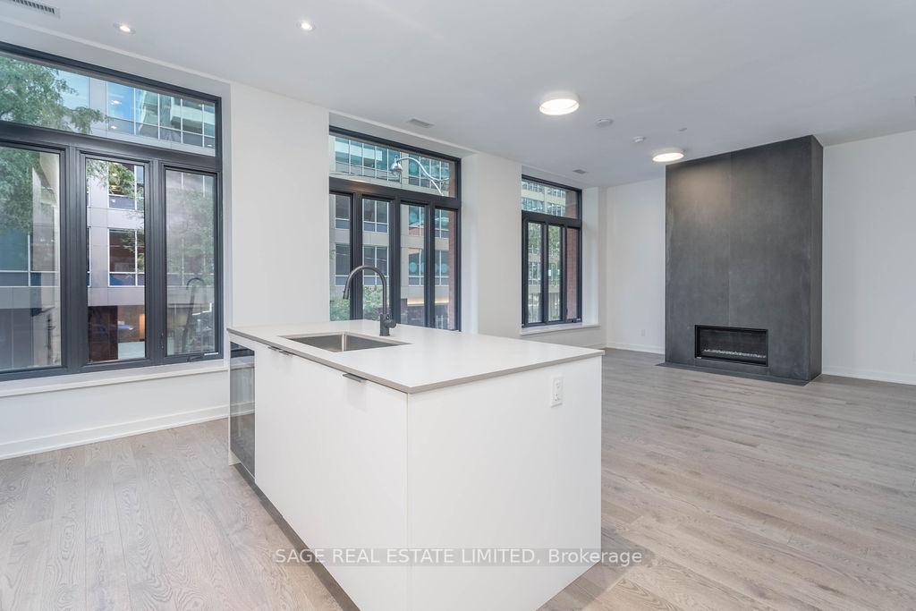 Front of Unit 205, 22 Lombard Street