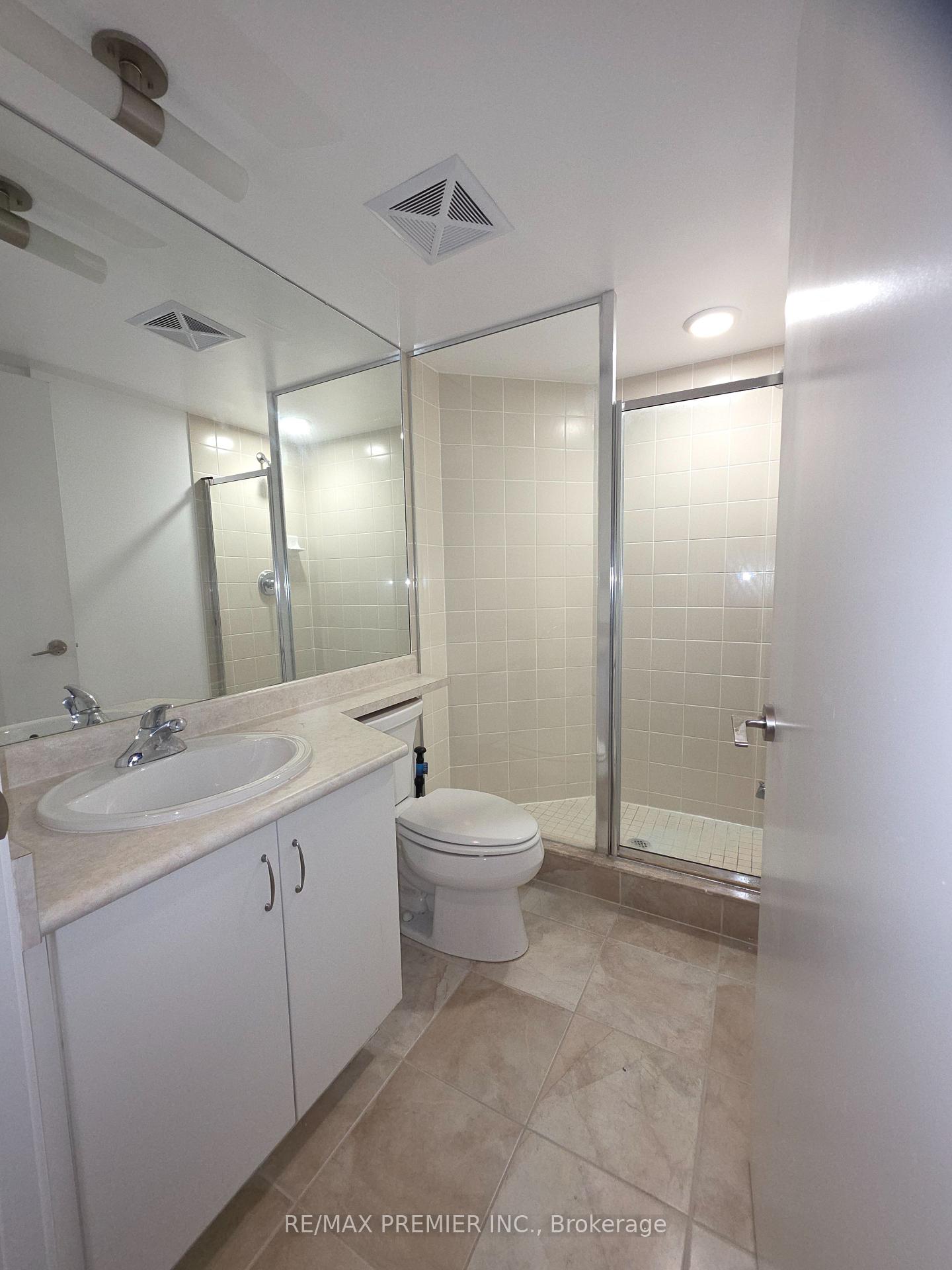 Photo 7 of Unit 475, 209 Fort York Boulevard, Toronto, Niagara — HOMEH