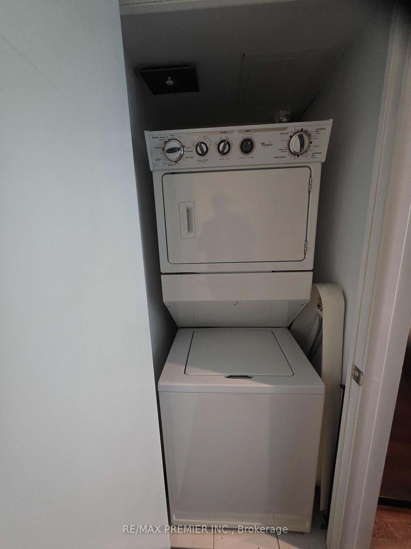 Photo 8 of Unit 475, 209 Fort York Boulevard, Toronto, Niagara — HOMEH