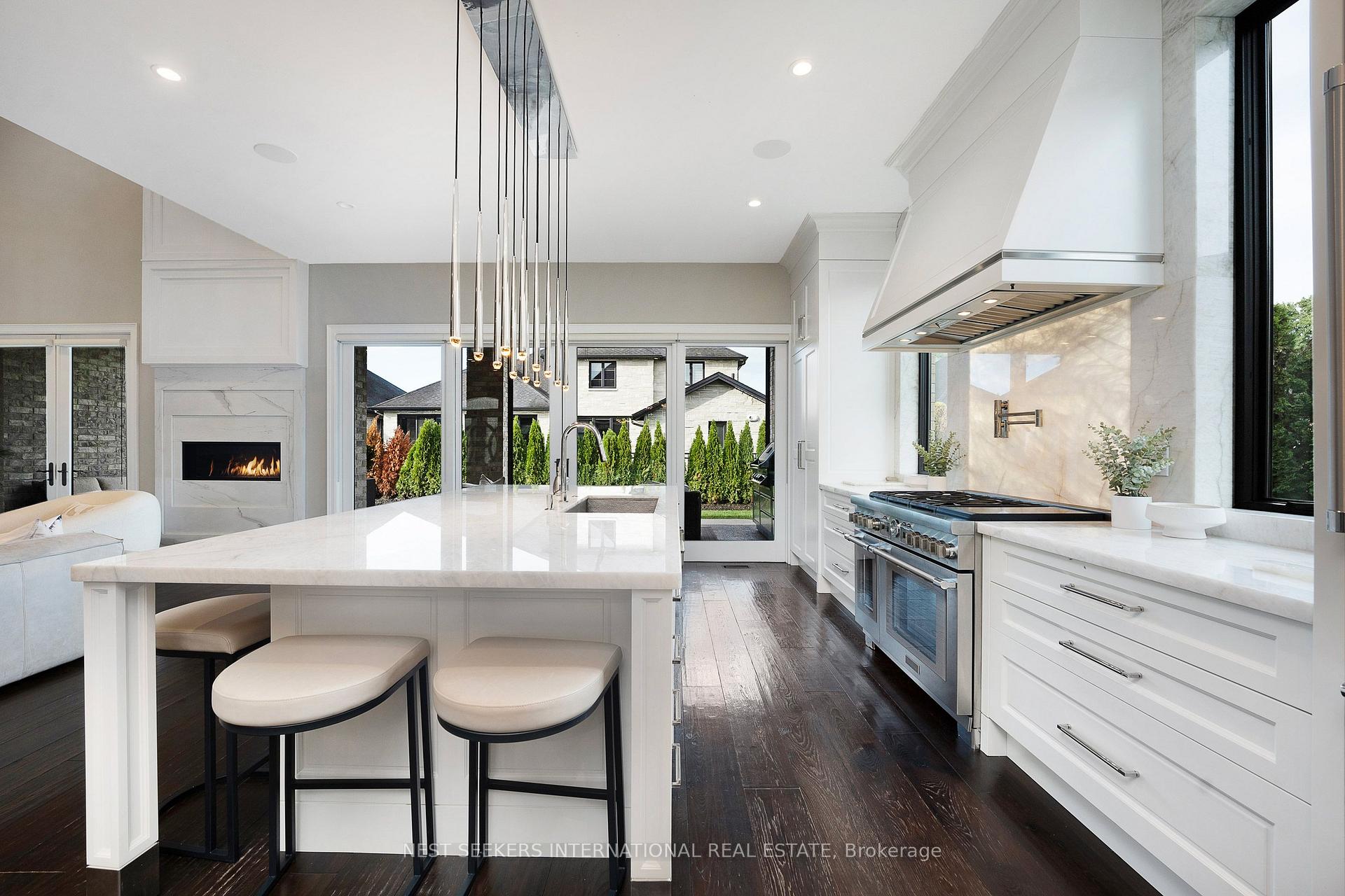 Photo 11 of 346 Jordan Lane, Windsor — HOMEH
