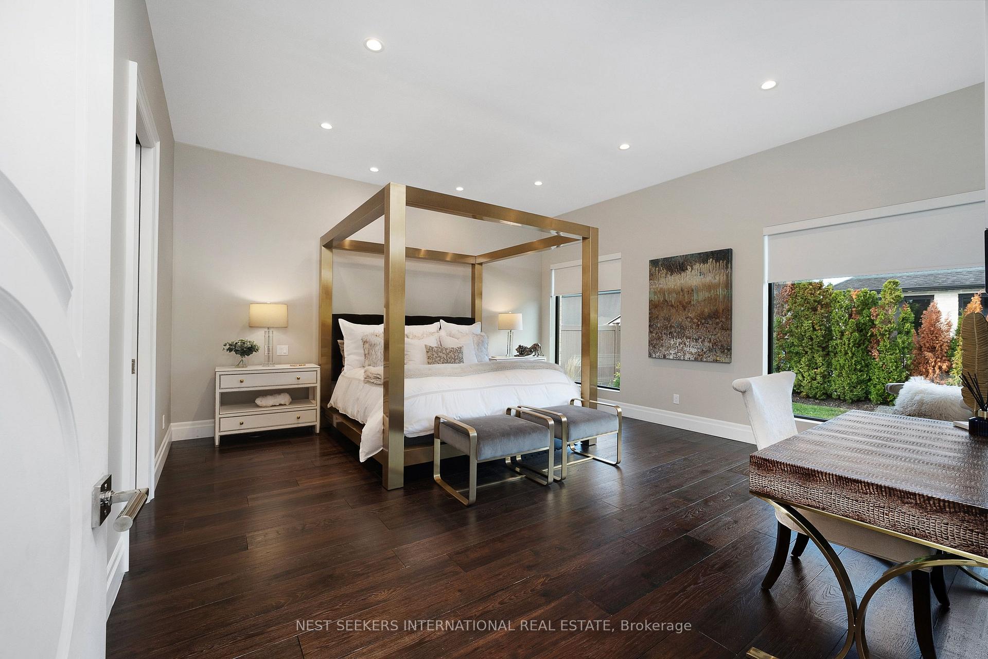 Photo 16 of 346 Jordan Lane, Windsor — HOMEH