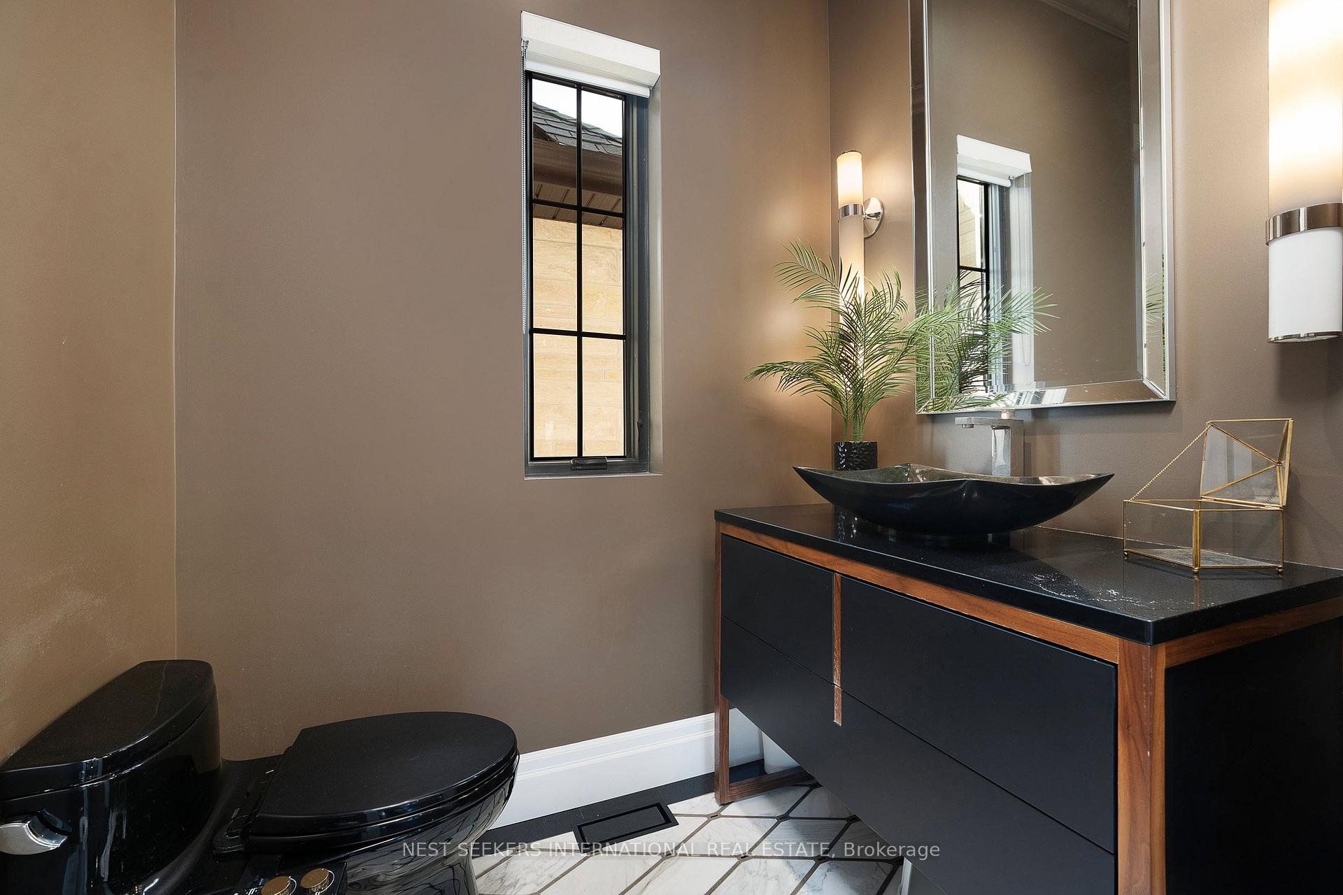Photo 23 of 346 Jordan Lane, Windsor — HOMEH