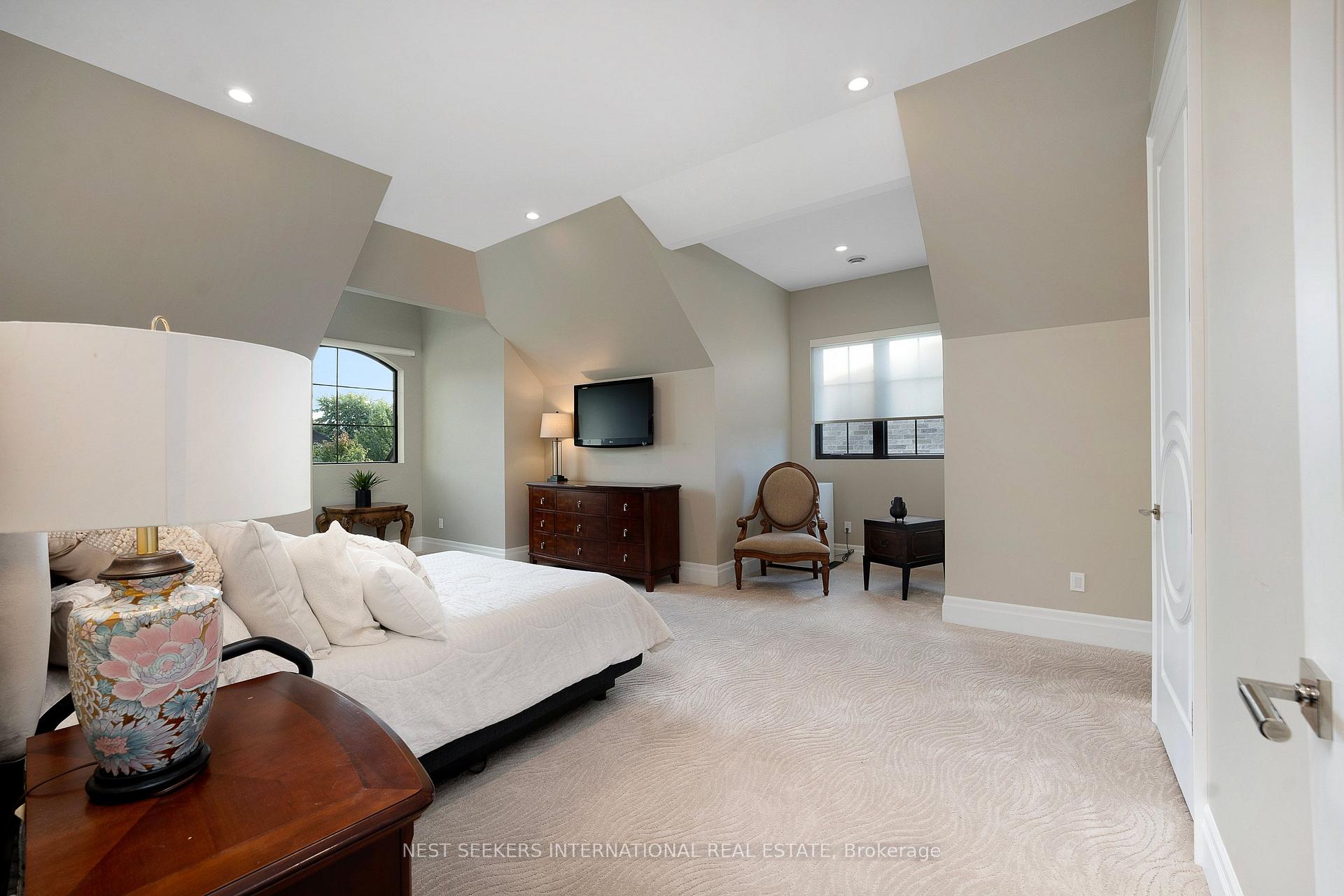 Photo 26 of 346 Jordan Lane, Windsor — HOMEH