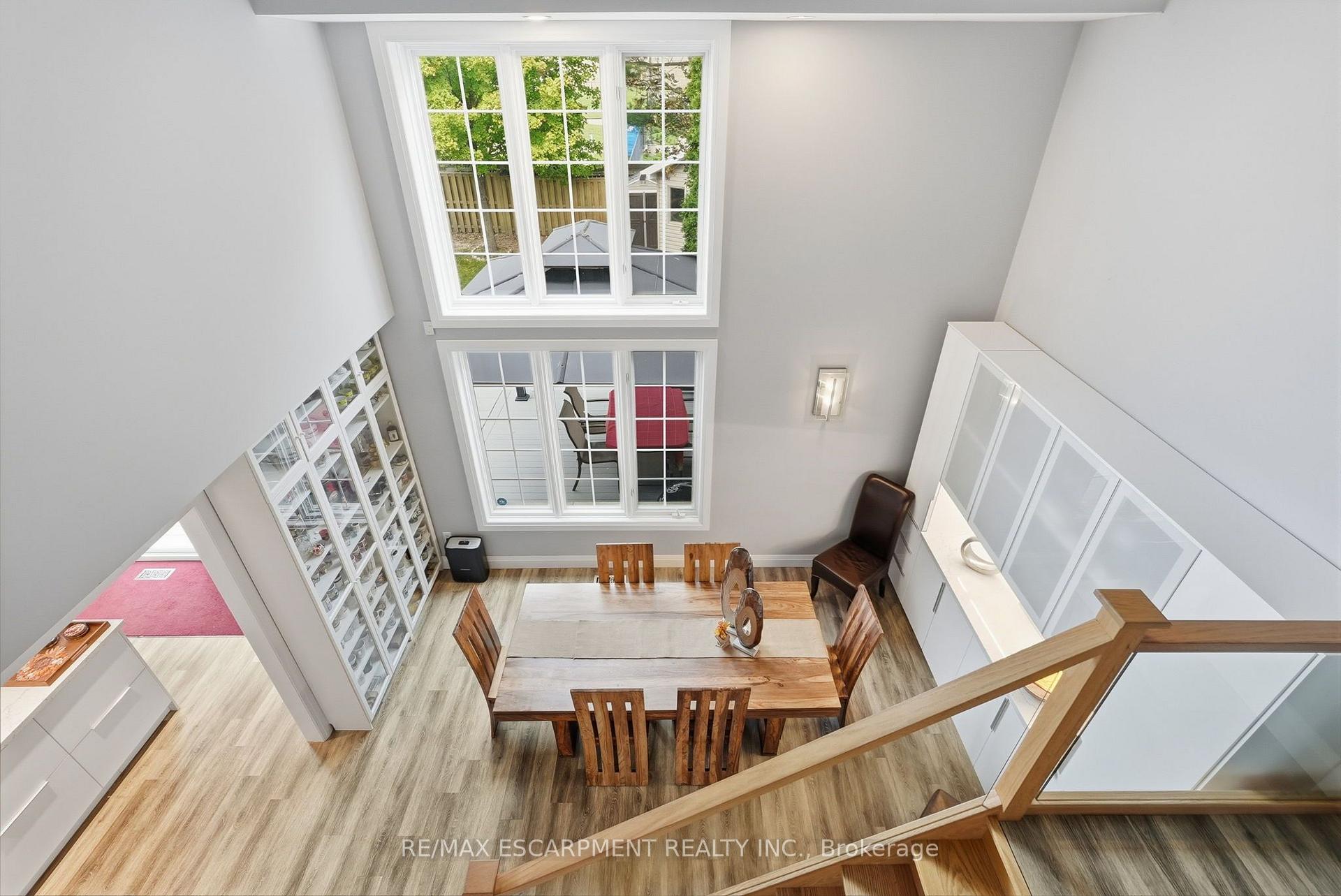 Photo 16 of 231 Parkside Drive, Hamilton, Waterdown — HOMEH
