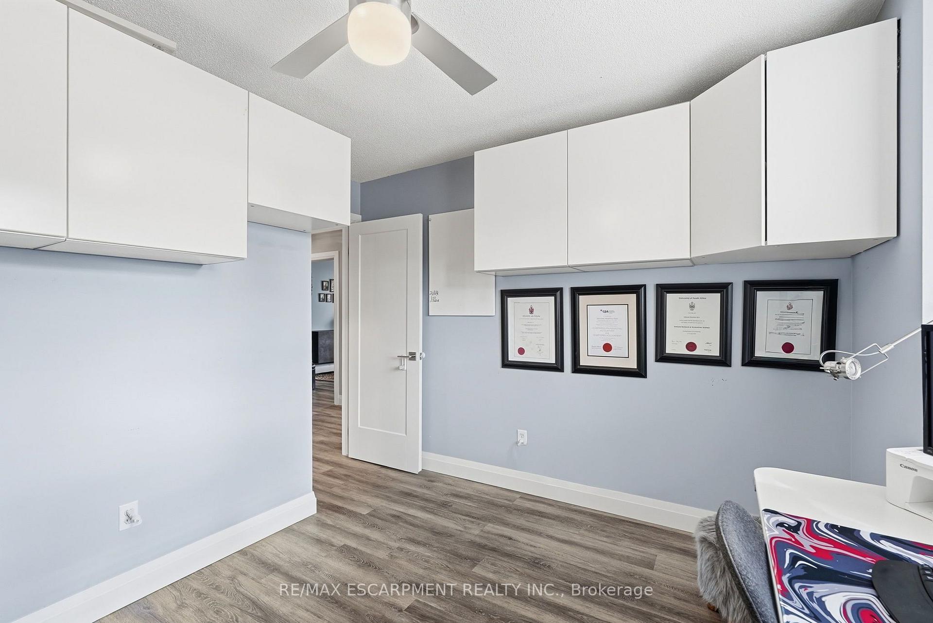 Photo 28 of 231 Parkside Drive, Hamilton, Waterdown — HOMEH