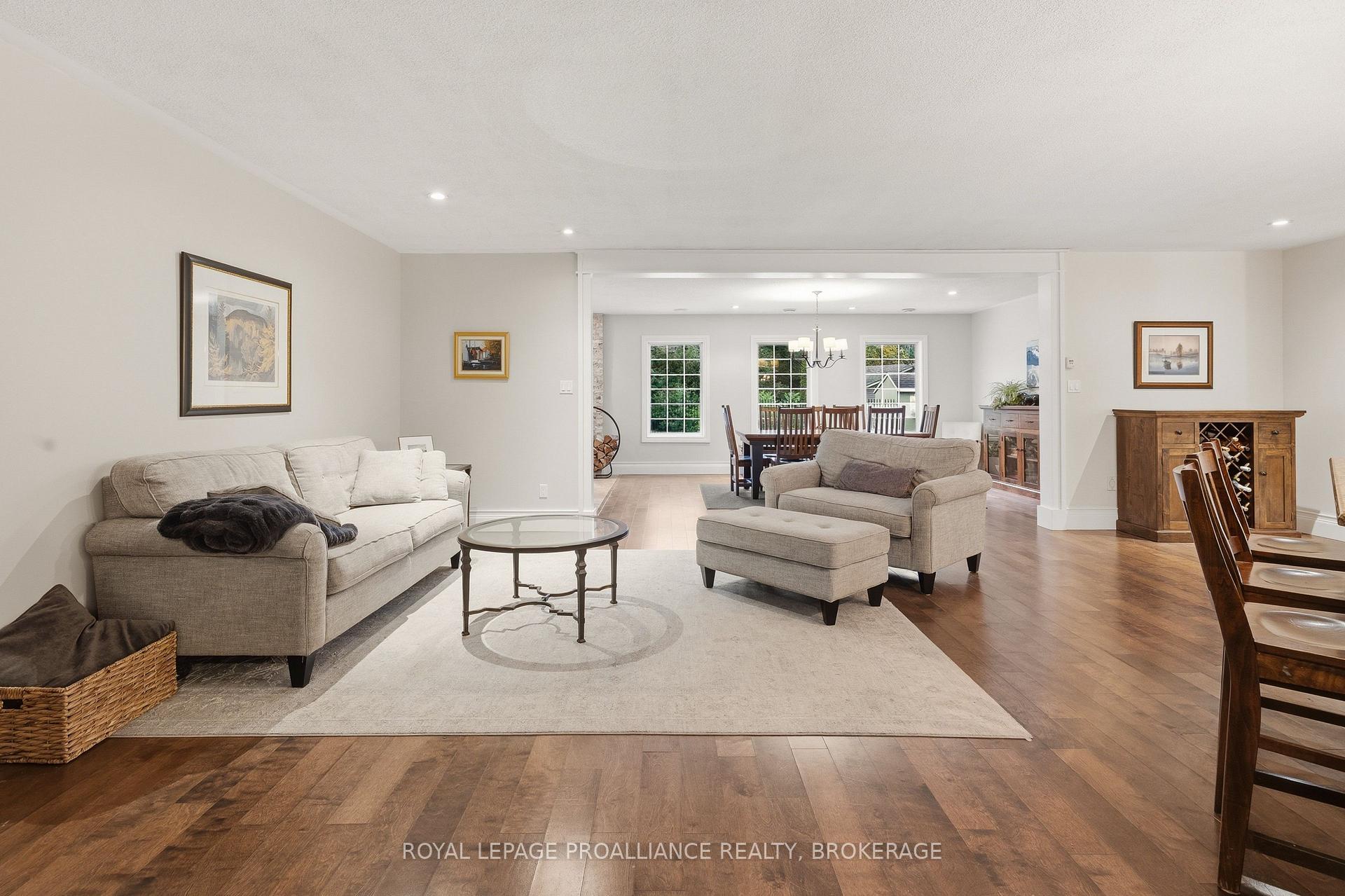 Photo 8 of 5403 Holmes Road, Frontenac, Frontenac South — HOMEH