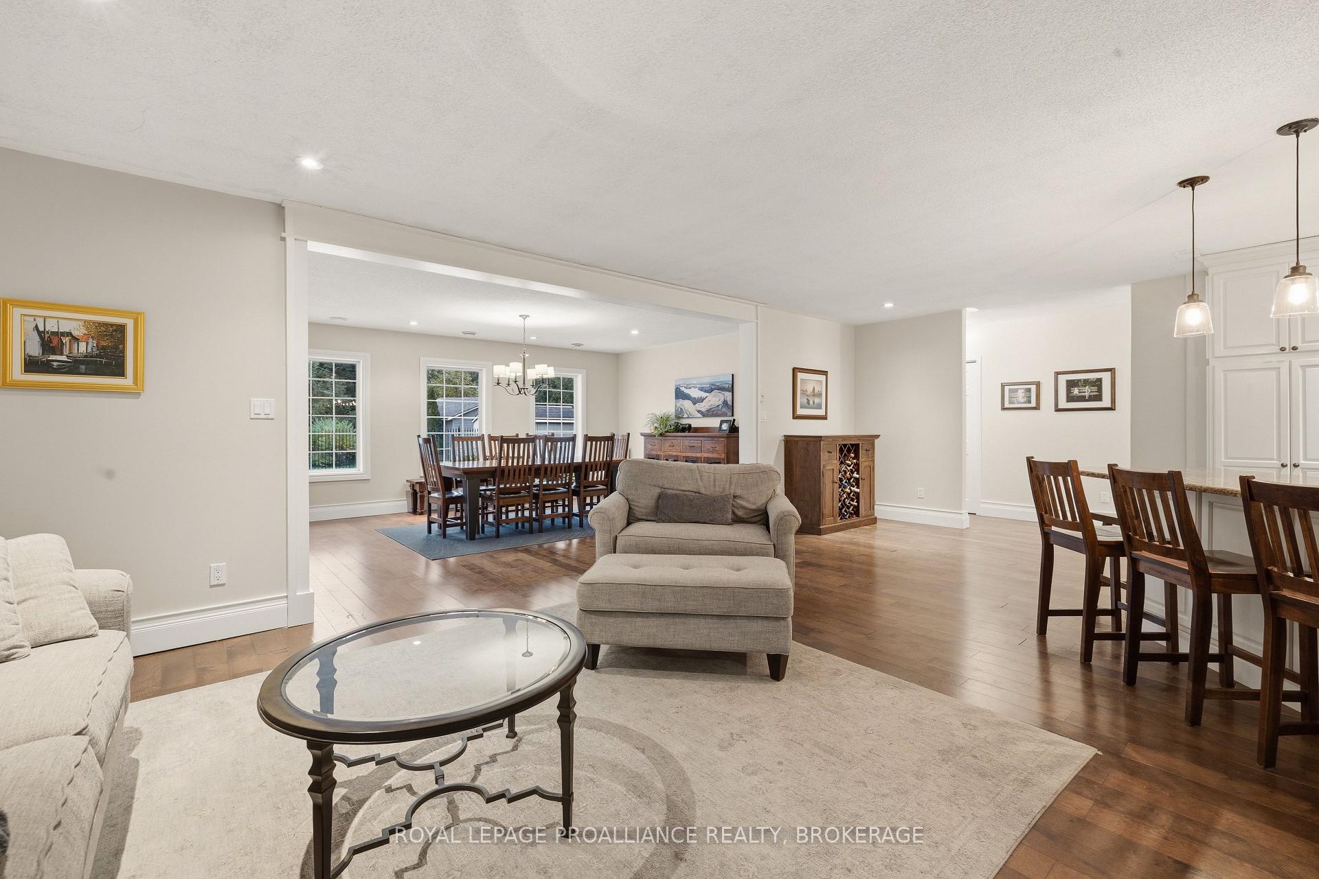 Photo 9 of 5403 Holmes Road, Frontenac, Frontenac South — HOMEH