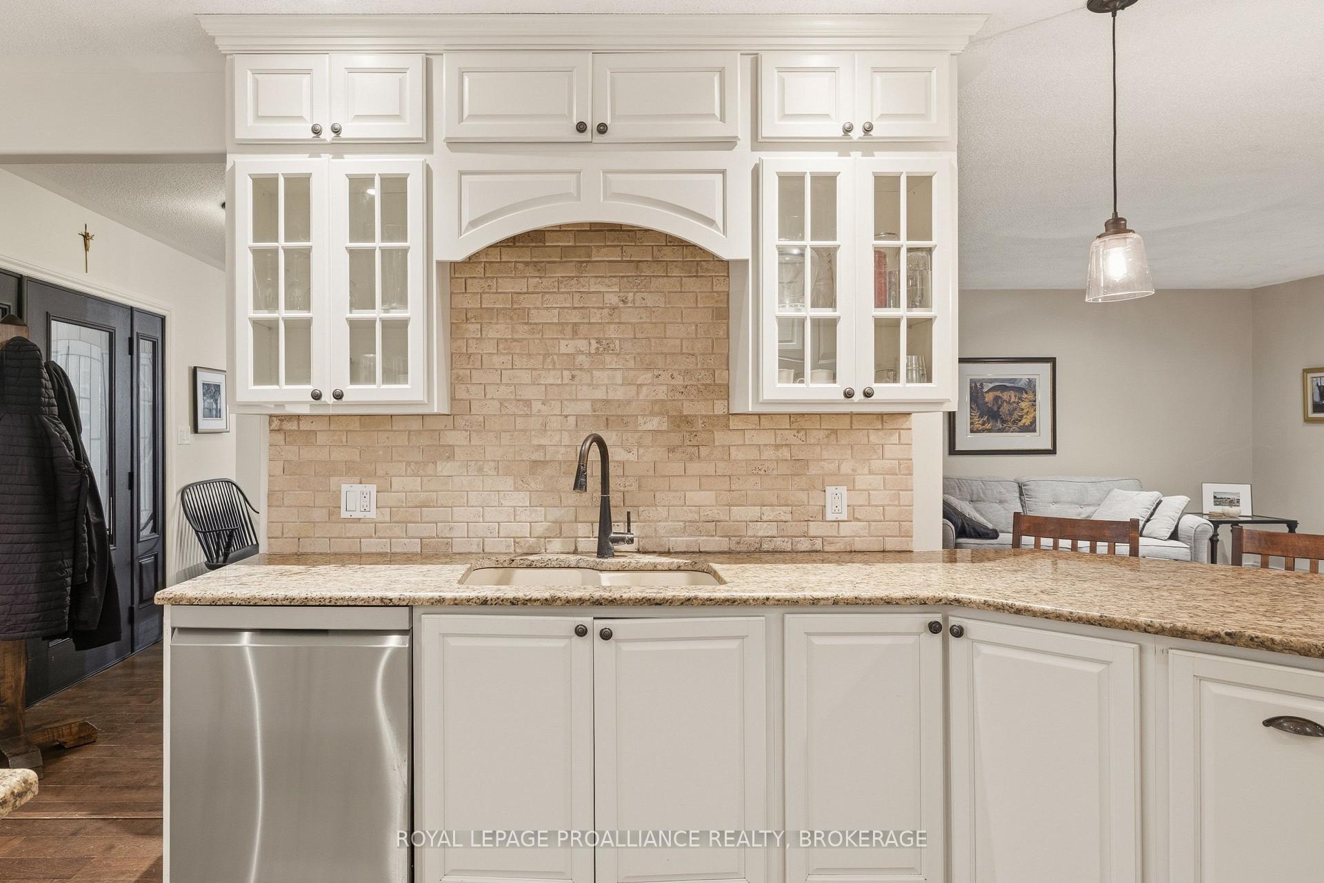 Photo 13 of 5403 Holmes Road, Frontenac, Frontenac South — HOMEH