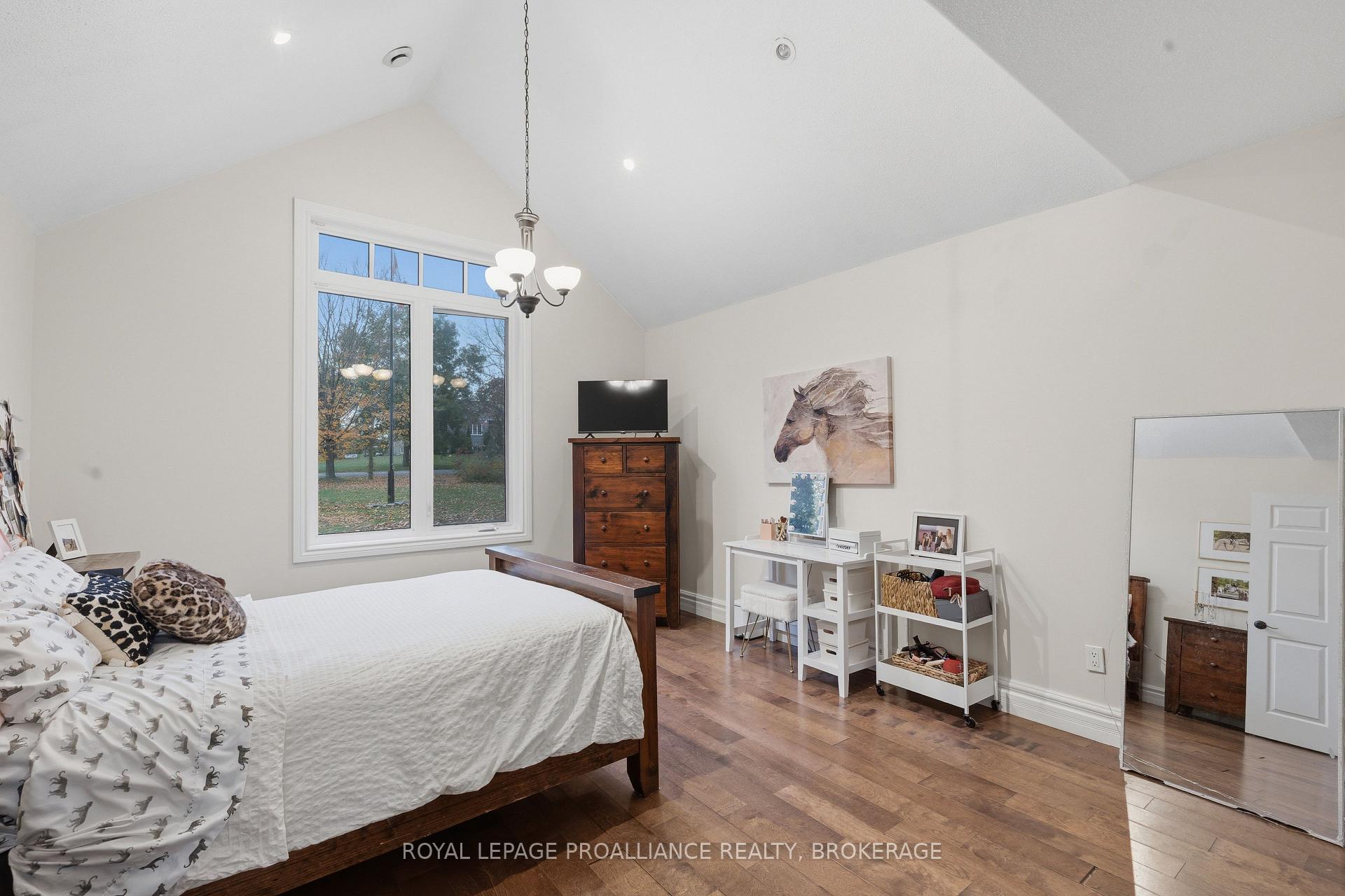 Photo 20 of 5403 Holmes Road, Frontenac, Frontenac South — HOMEH