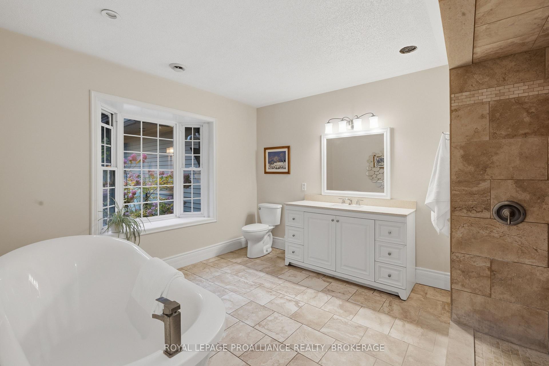 Photo 26 of 5403 Holmes Road, Frontenac, Frontenac South — HOMEH