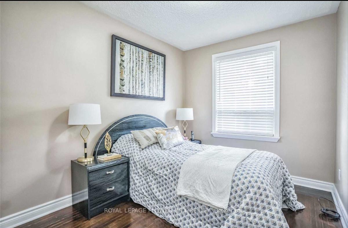 Photo 8 of Unit Upper Level, 8 Mcculla Avenue, Brampton, Brampton North — HOMEH