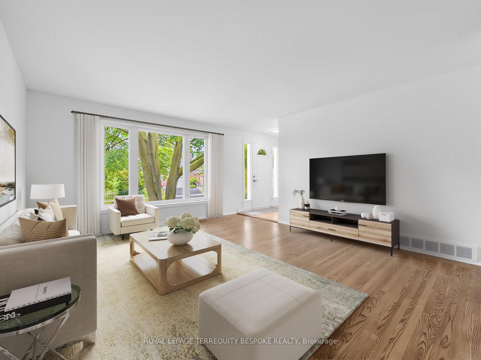 Photo 5 of 9 Midcroft Drive, Scarborough, Agincourt South-Malvern West — HOMEH