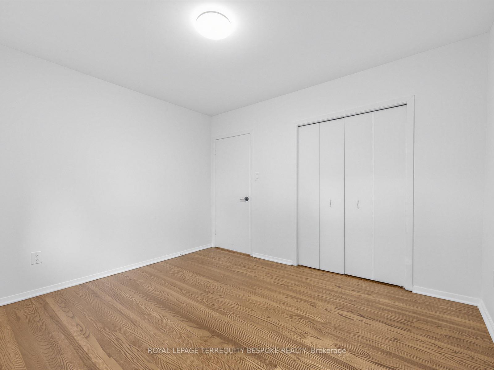 Photo 25 of 9 Midcroft Drive, Scarborough, Agincourt South-Malvern West — HOMEH