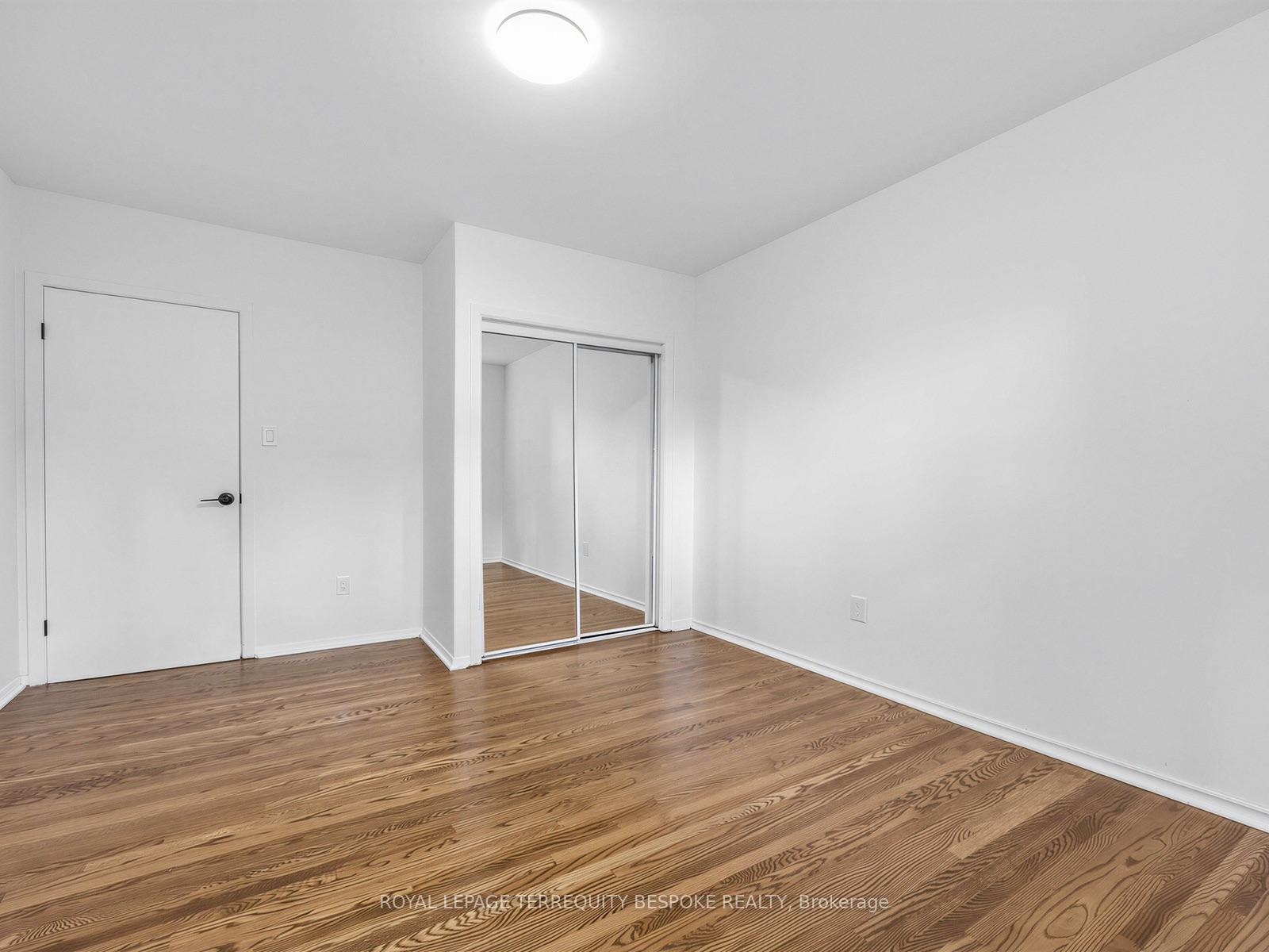 Photo 29 of 9 Midcroft Drive, Scarborough, Agincourt South-Malvern West — HOMEH