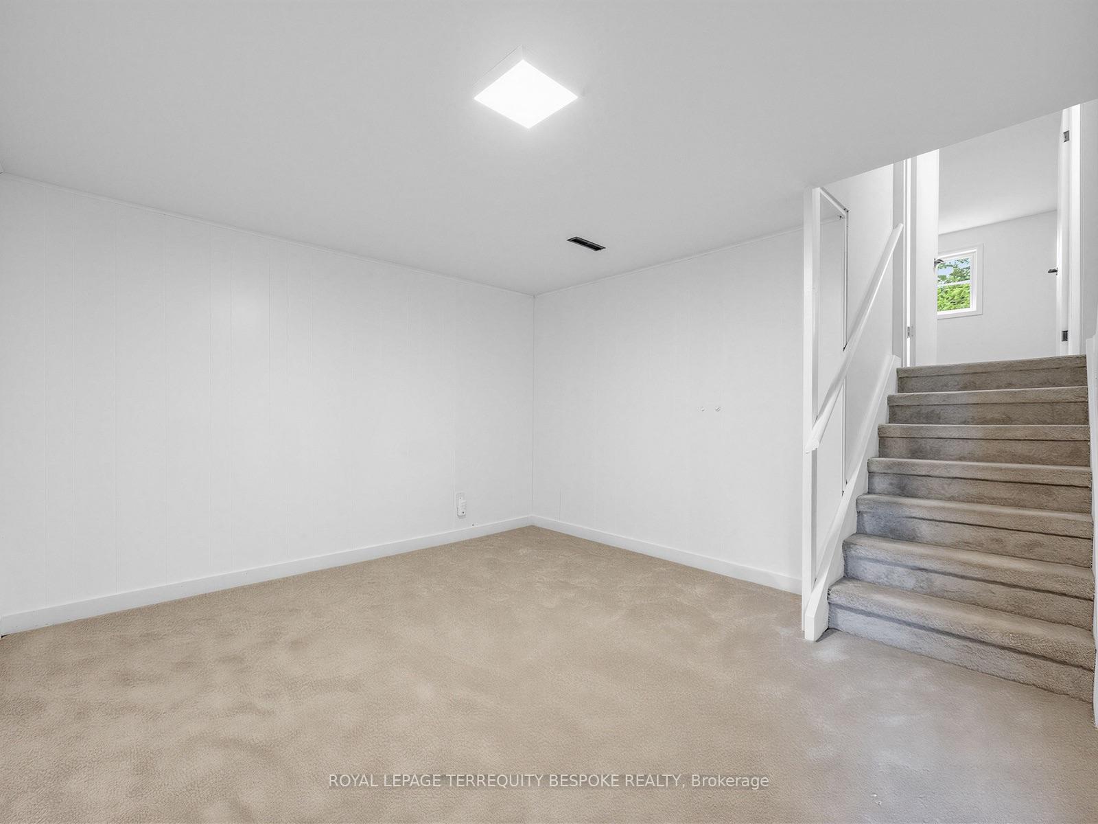 Photo 34 of 9 Midcroft Drive, Scarborough, Agincourt South-Malvern West — HOMEH