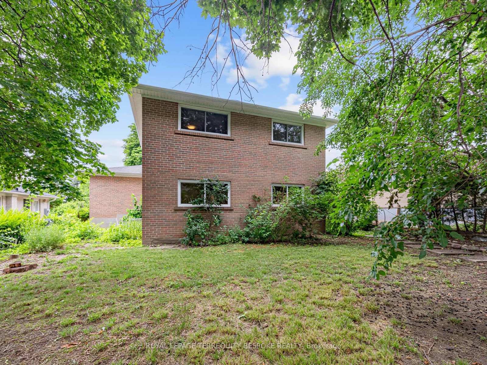 Photo 42 of 9 Midcroft Drive, Scarborough, Agincourt South-Malvern West — HOMEH