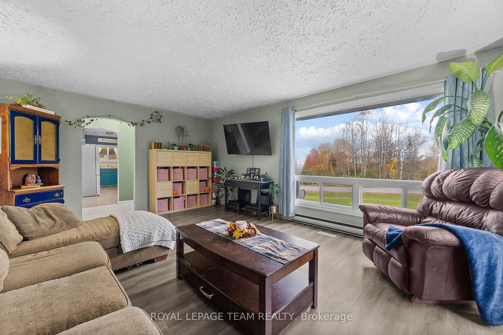 Photo 10 of 2380 Johnston Road, Horton, Horton Twp — HOMEH