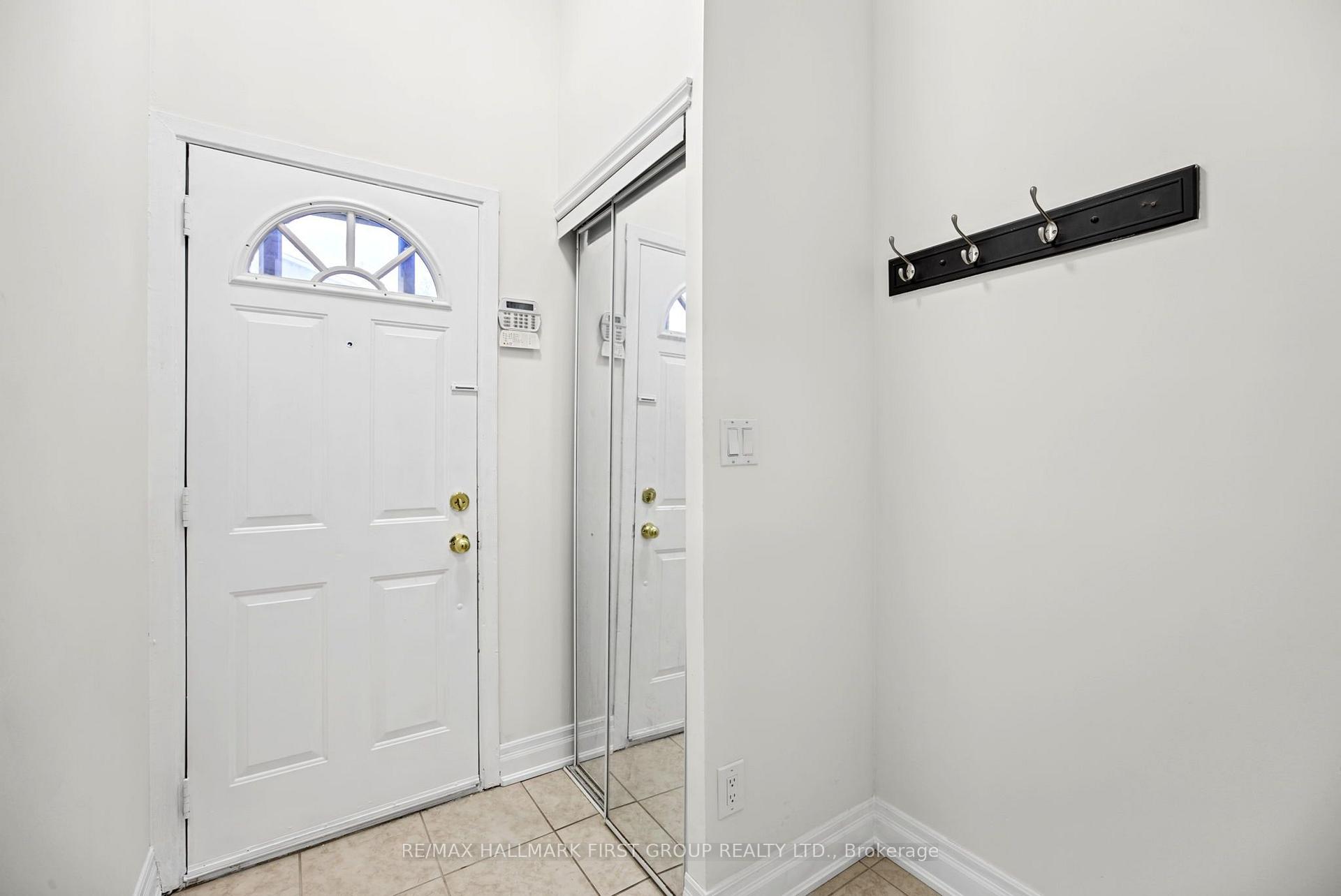 Photo 3 of Unit 196, 41 Collinsgrove Road, Scarborough, West Hill — HOMEH