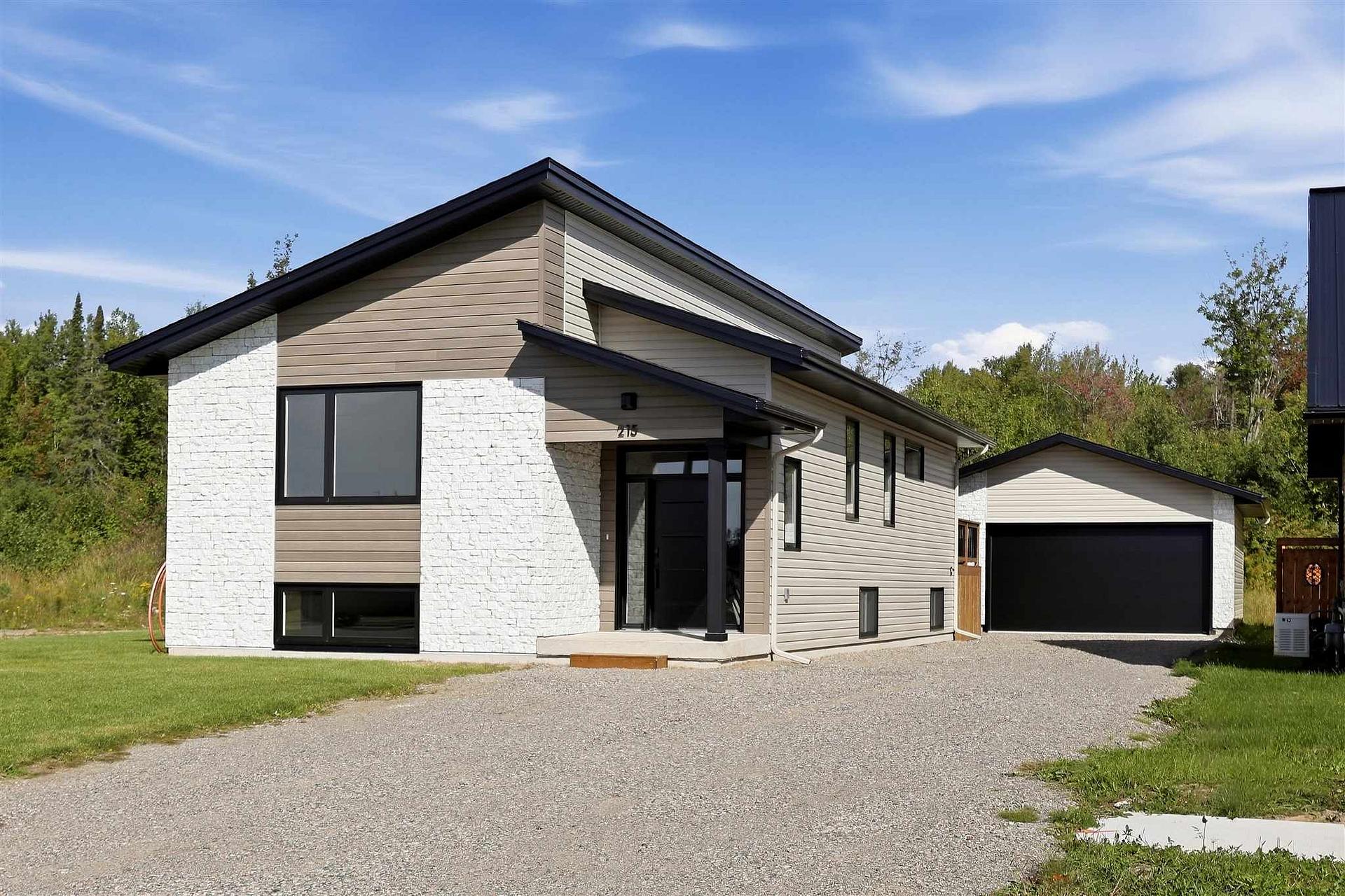 Photo 2 of 215 Greenfield Drive, Sault Ste Marie, Ward 3 — HOMEH