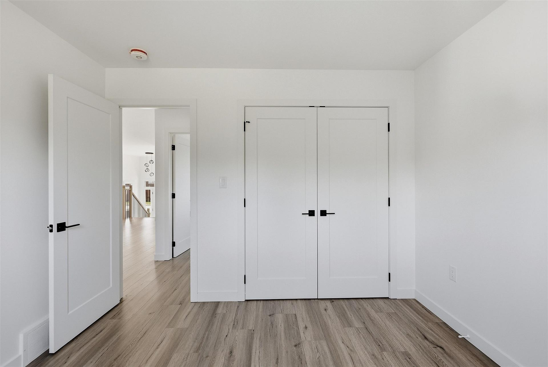 Photo 19 of 215 Greenfield Drive, Sault Ste Marie, Ward 3 — HOMEH
