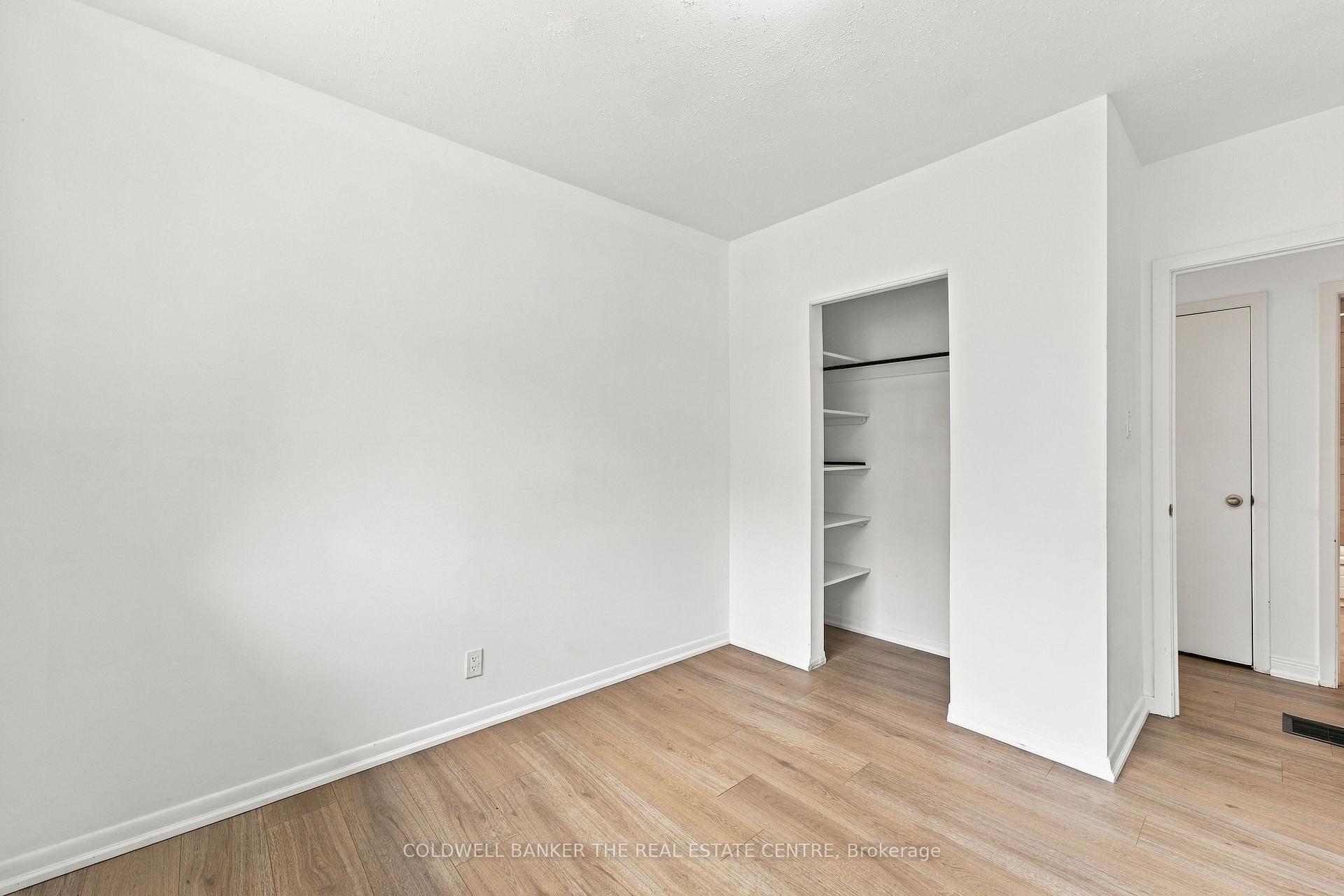 Photo 17 of 21 Glass Drive, Aurora, Aurora Highlands — HOMEH
