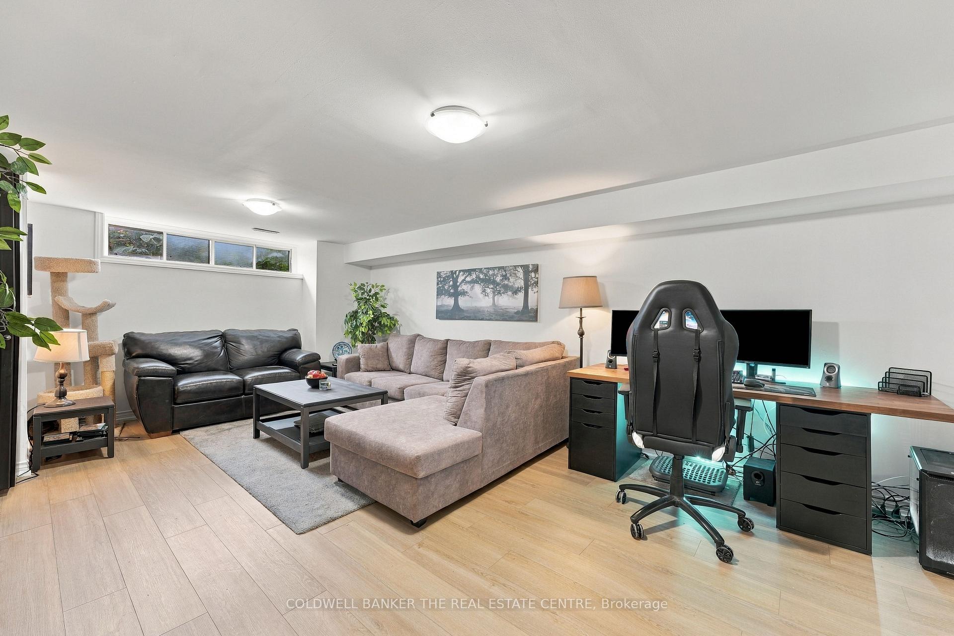 Photo 24 of 21 Glass Drive, Aurora, Aurora Highlands — HOMEH