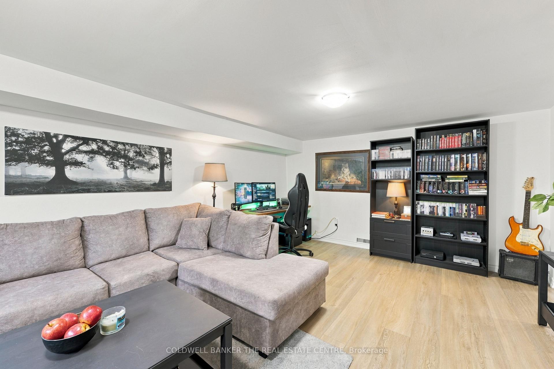 Photo 25 of 21 Glass Drive, Aurora, Aurora Highlands — HOMEH
