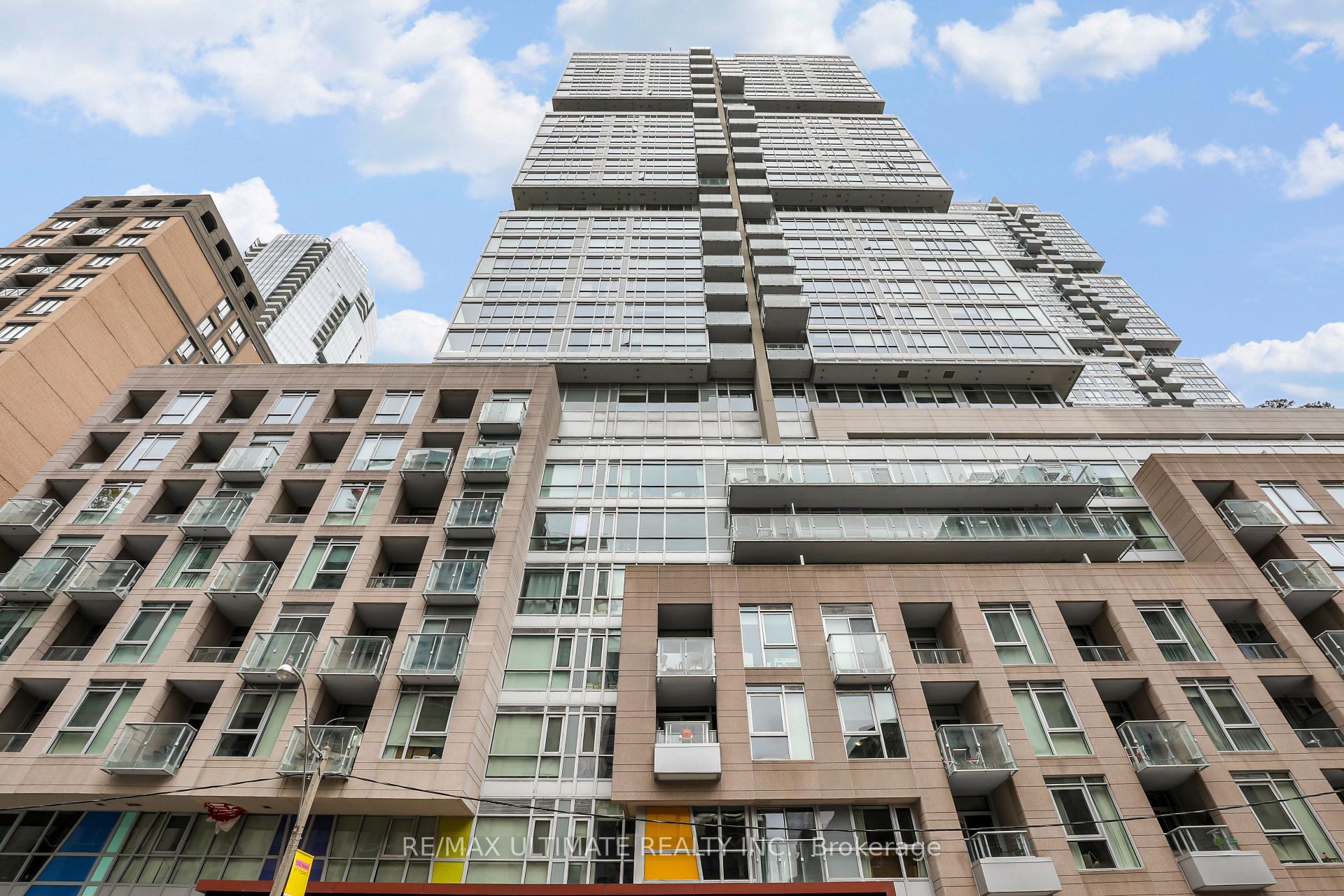 Photo of Unit 1408, 199 Richmond Street W