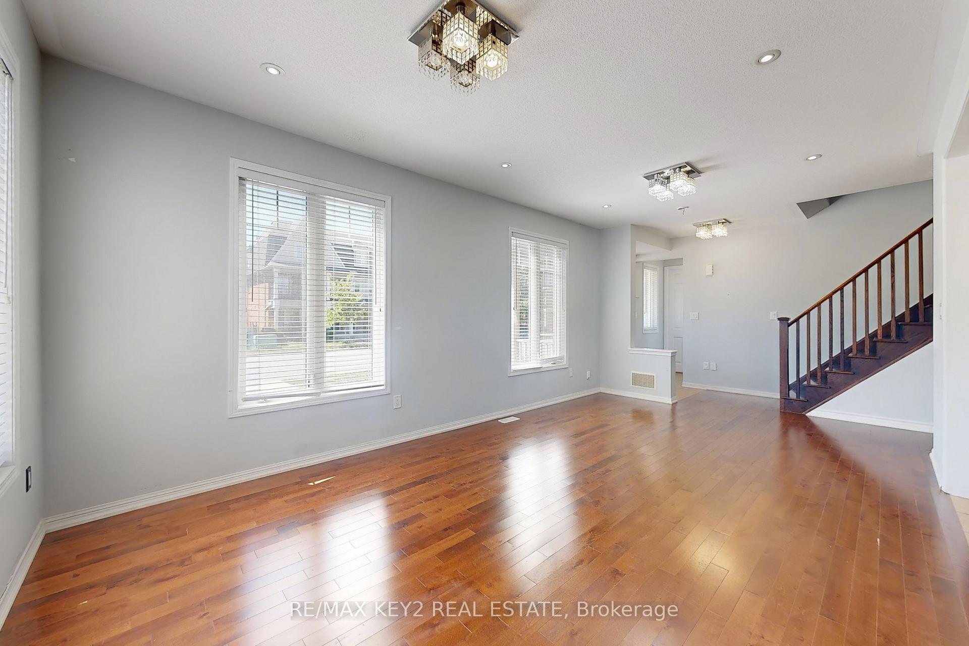 Photo 5 of Unit Main, 1751 Hayden Lane, Pickering, Duffin Heights — HOMEH