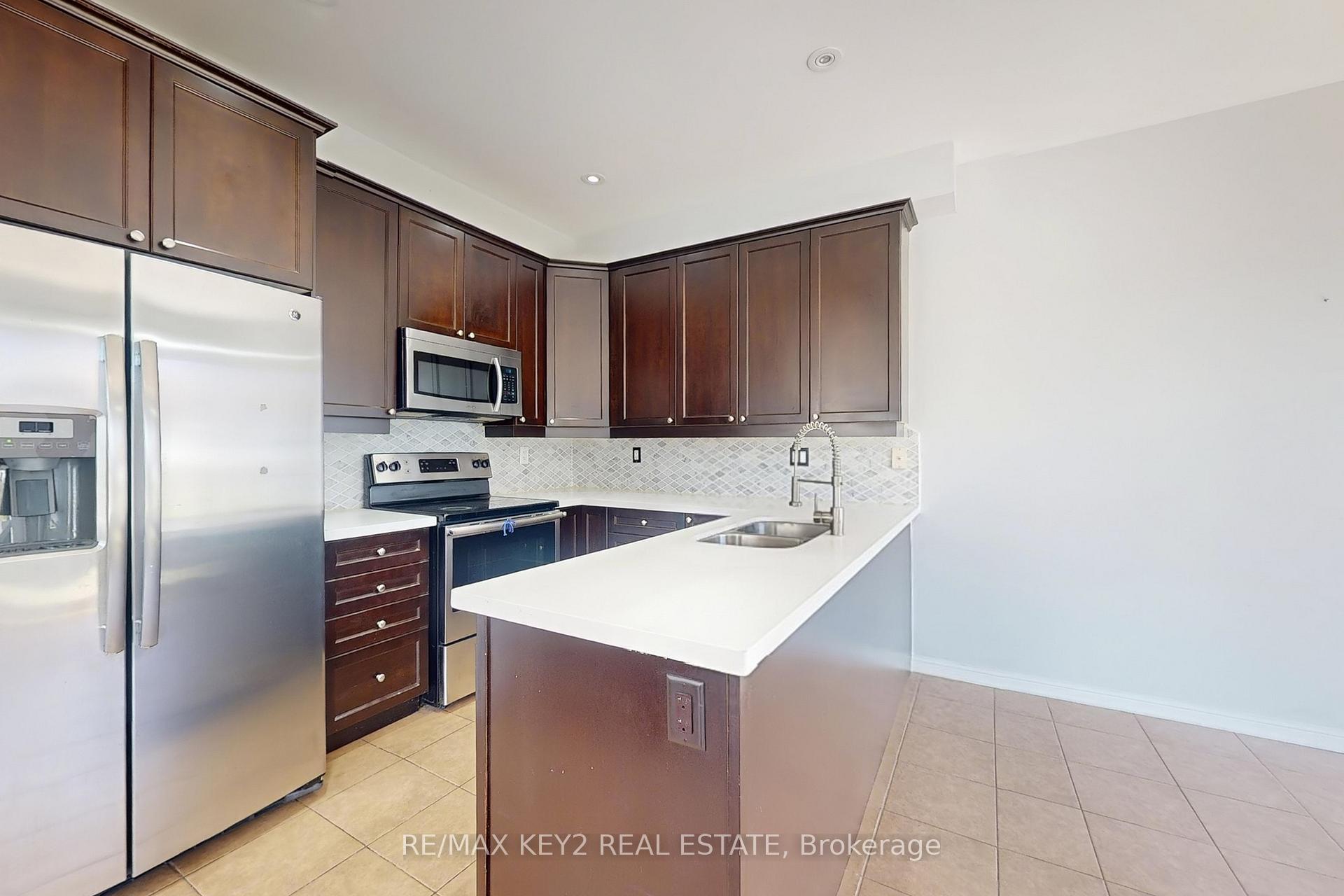 Photo 11 of Unit Main, 1751 Hayden Lane, Pickering, Duffin Heights — HOMEH
