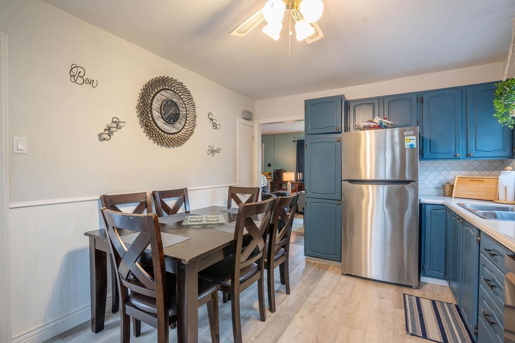 Photo 13 of 41 Centre Street, Sault Ste Marie, Ward 1 — HOMEH