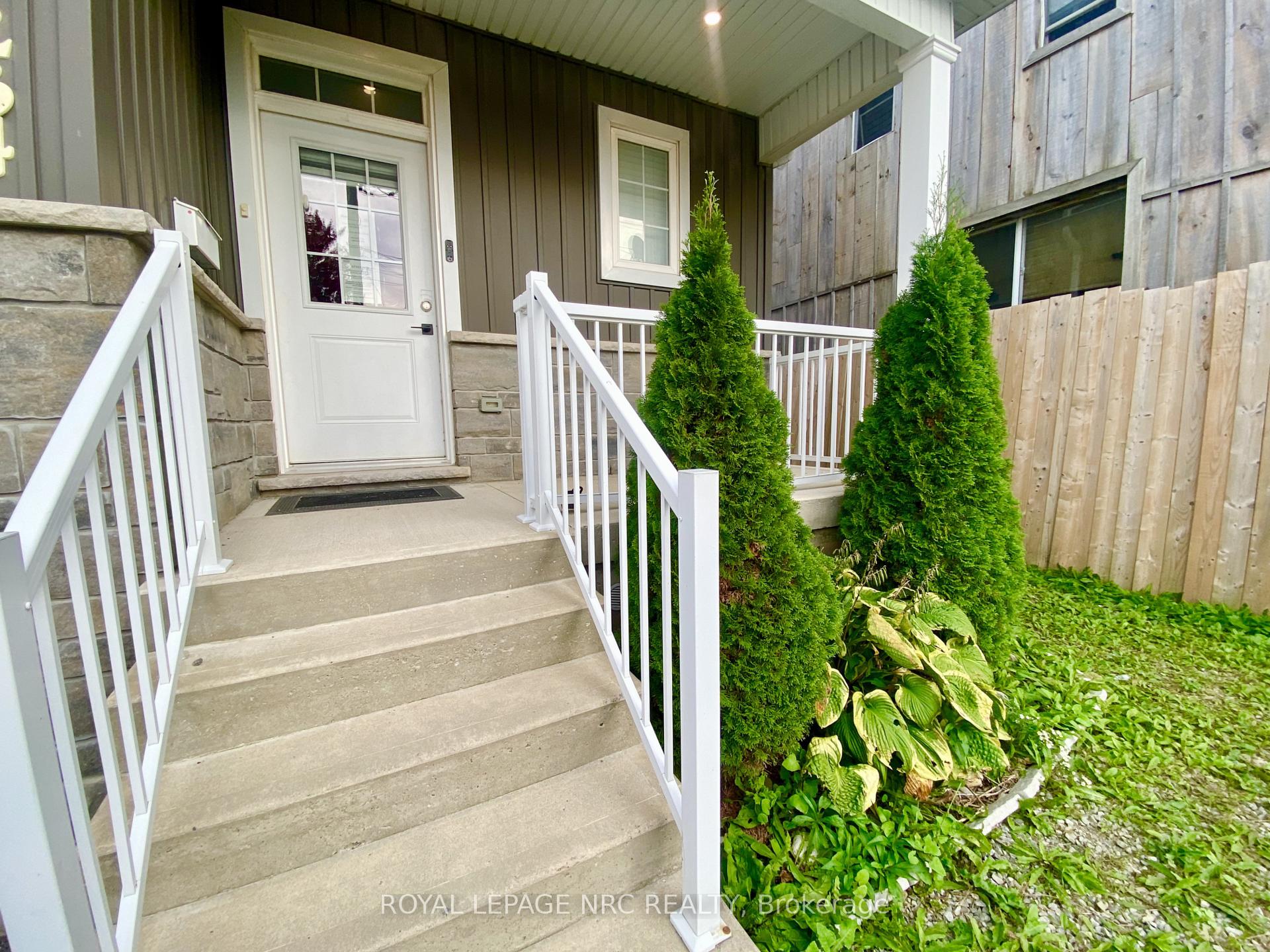 Photo 2 of 234 Allanburg Road, Thorold, Allanburg/Thorold South — HOMEH