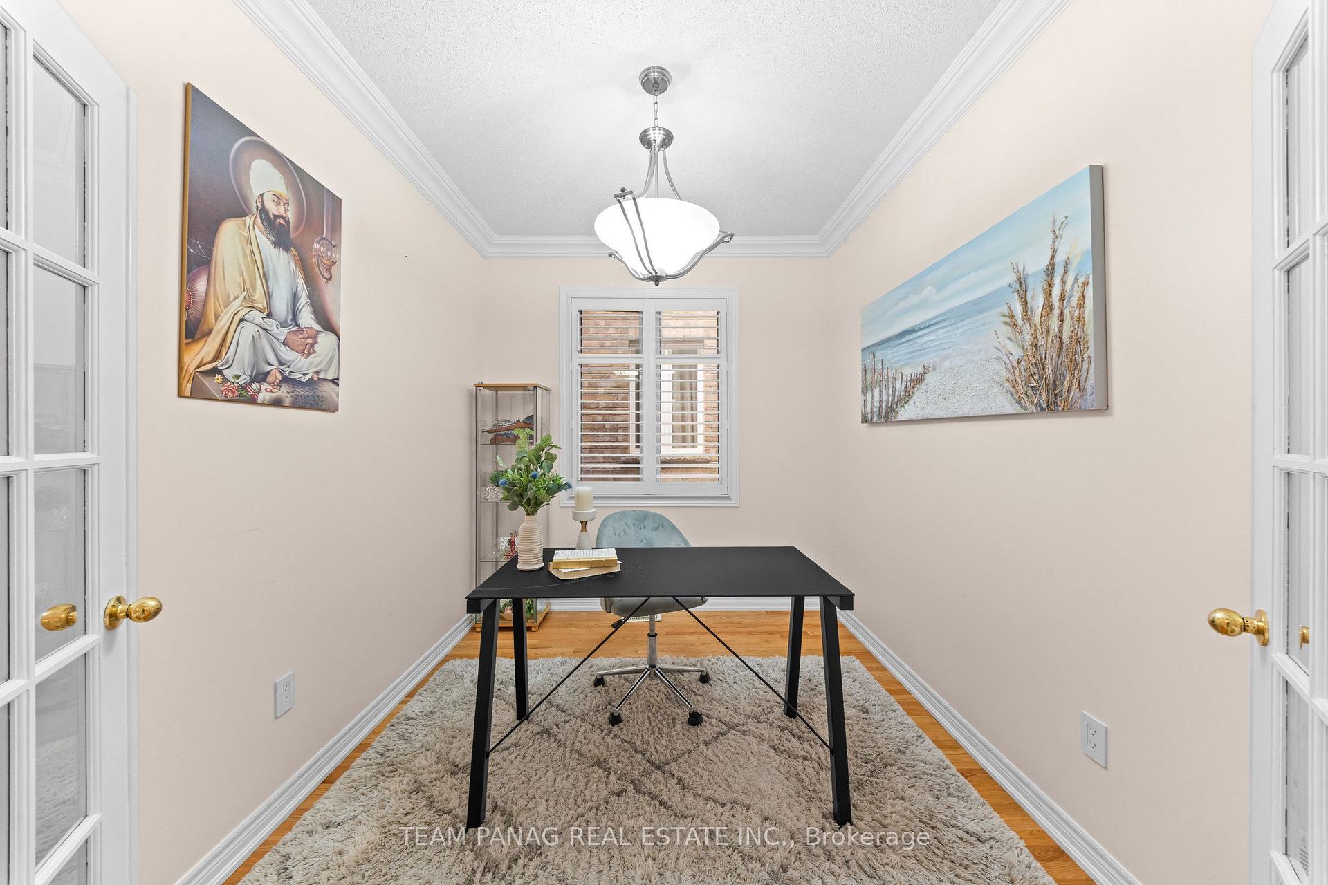 Photo 10 of 23 Bliss Street, Brampton, Bram East — HOMEH