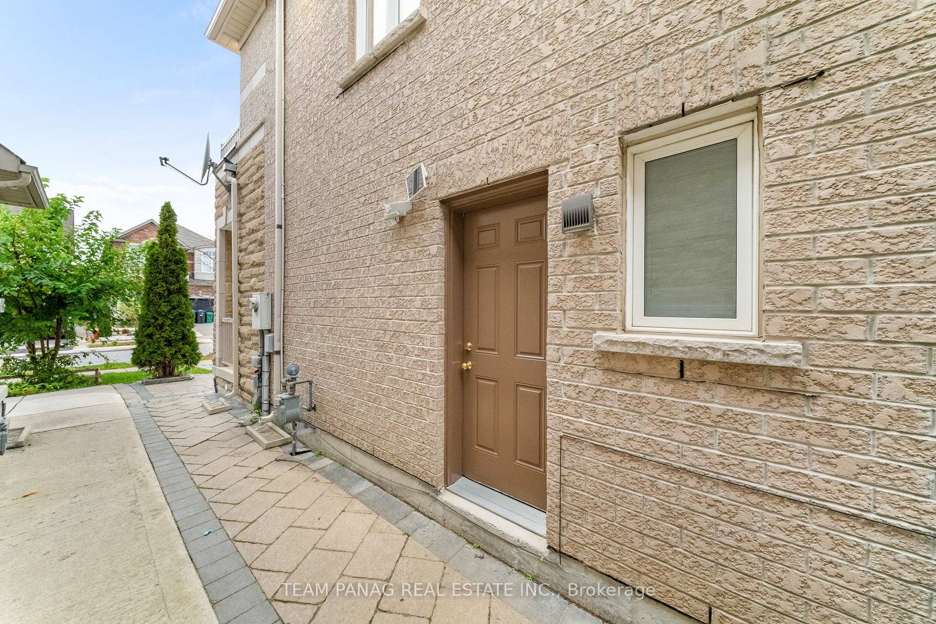 Photo 39 of 23 Bliss Street, Brampton, Bram East — HOMEH