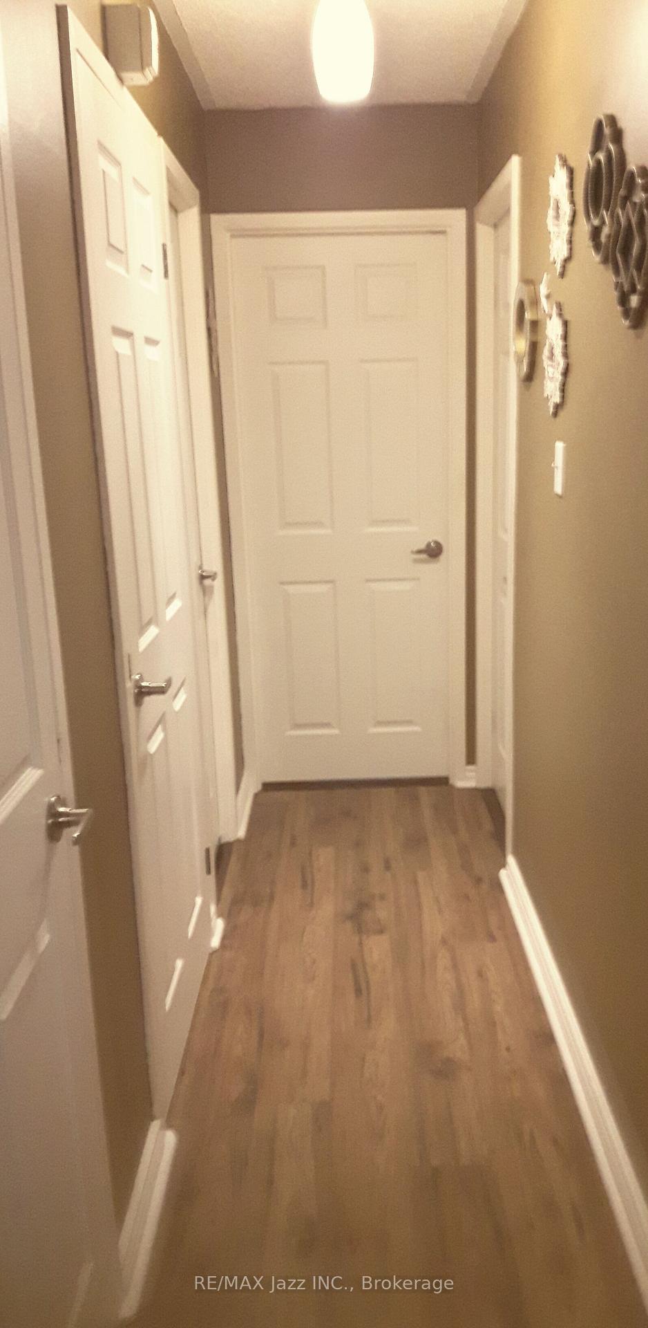 Photo 4 of Unit 304, 131 Taunton Road E, Oshawa, Centennial — HOMEH