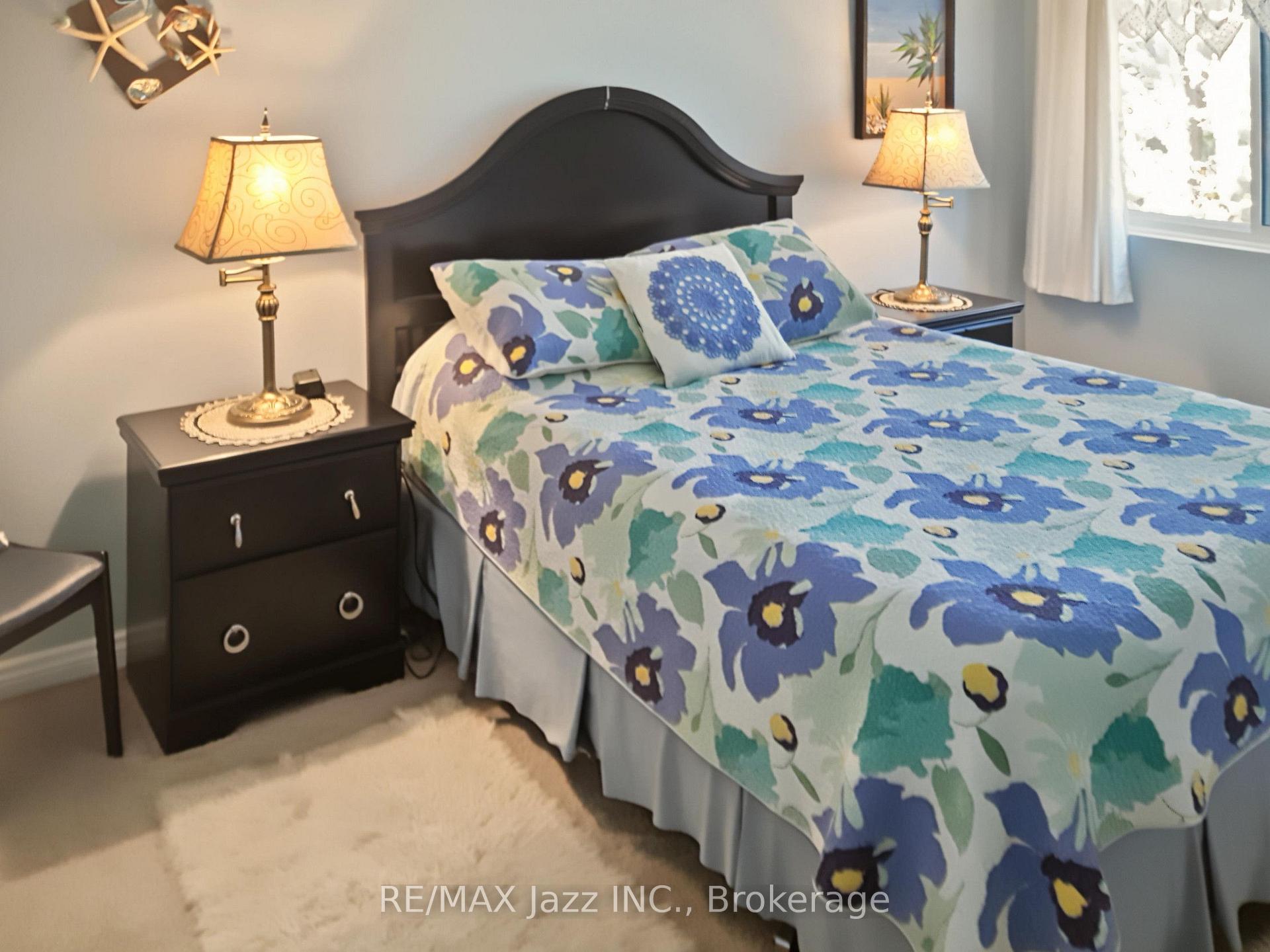Photo 17 of Unit 304, 131 Taunton Road E, Oshawa, Centennial — HOMEH