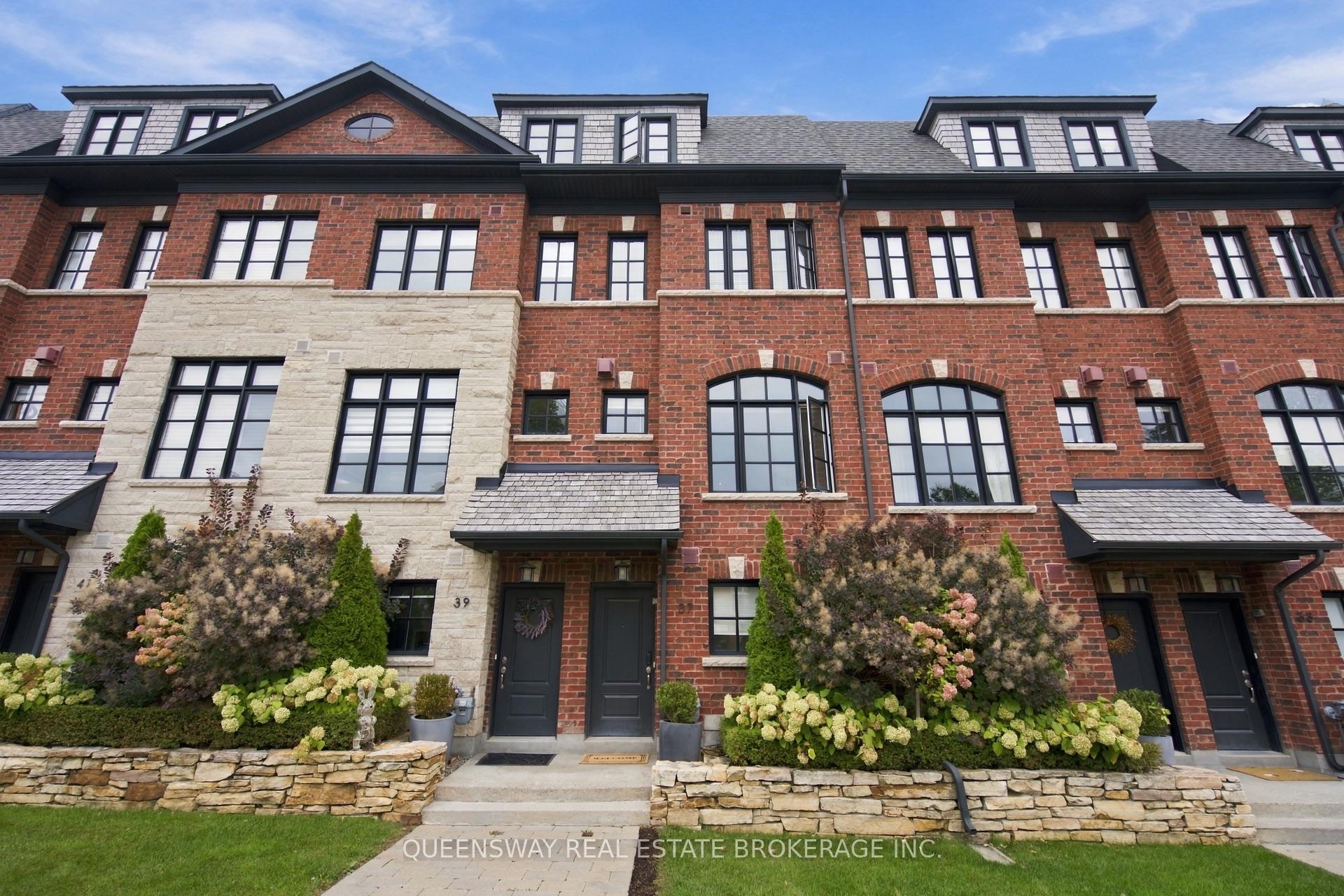 Photo 2 of 37 Twenty Ninth Street, Etobicoke, Long Branch — HOMEH