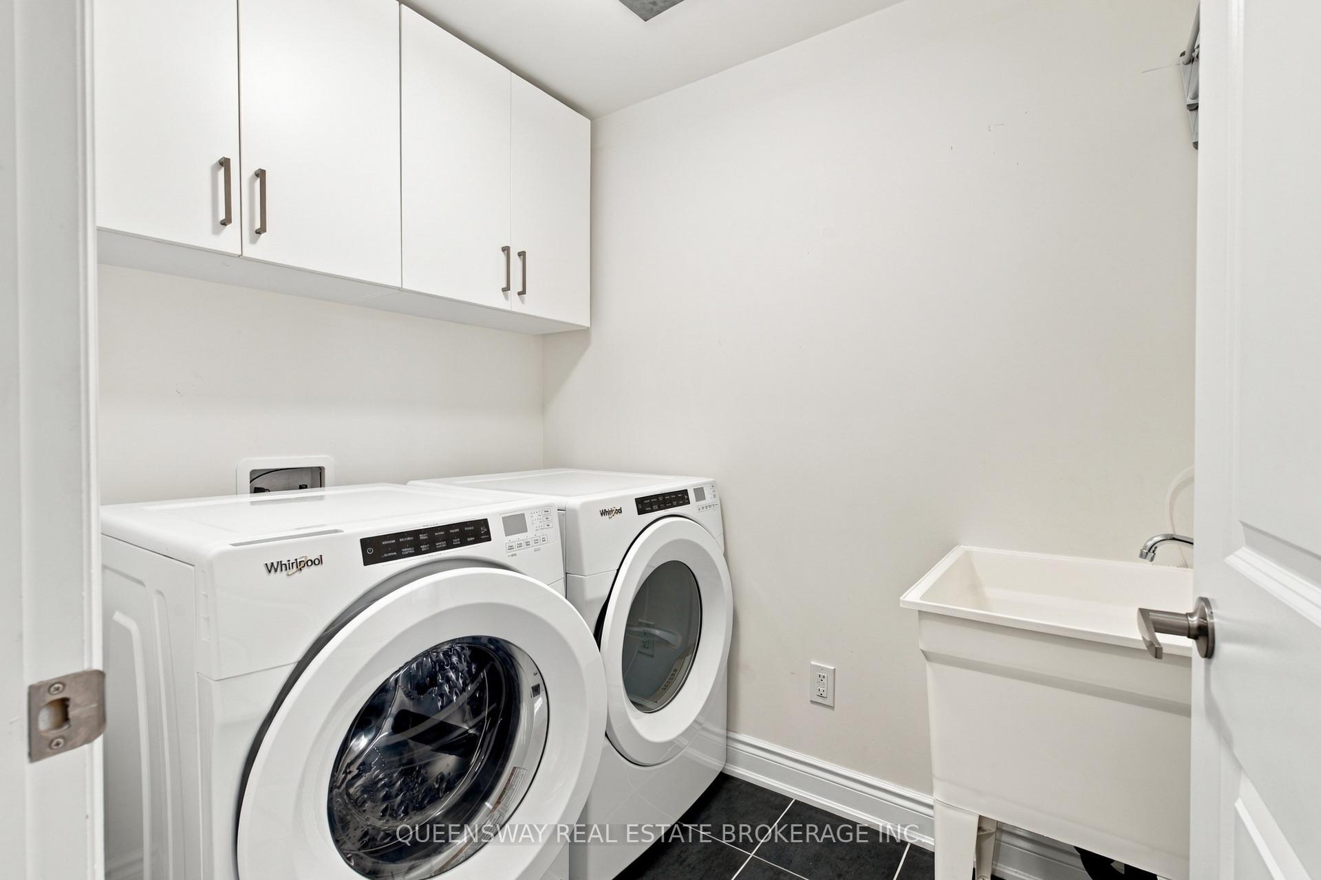 Photo 20 of 37 Twenty Ninth Street, Etobicoke, Long Branch — HOMEH